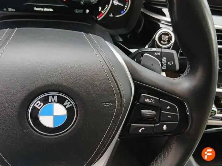 BMW Serie 5 2020, foto 15