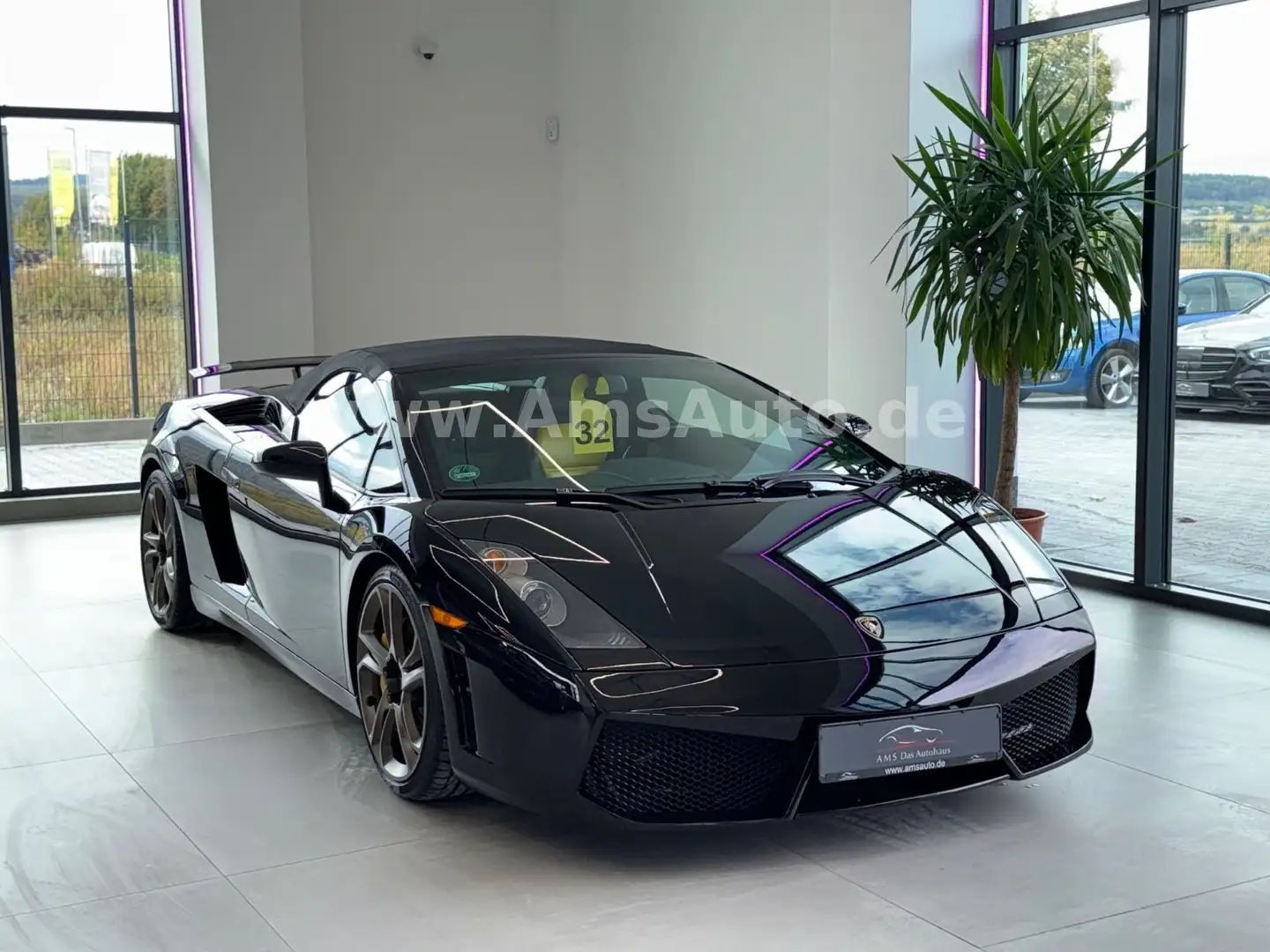 Lamborghini Gallardo Spyder LP 520 2.Hand Deutsches Auto Schwarz - 1