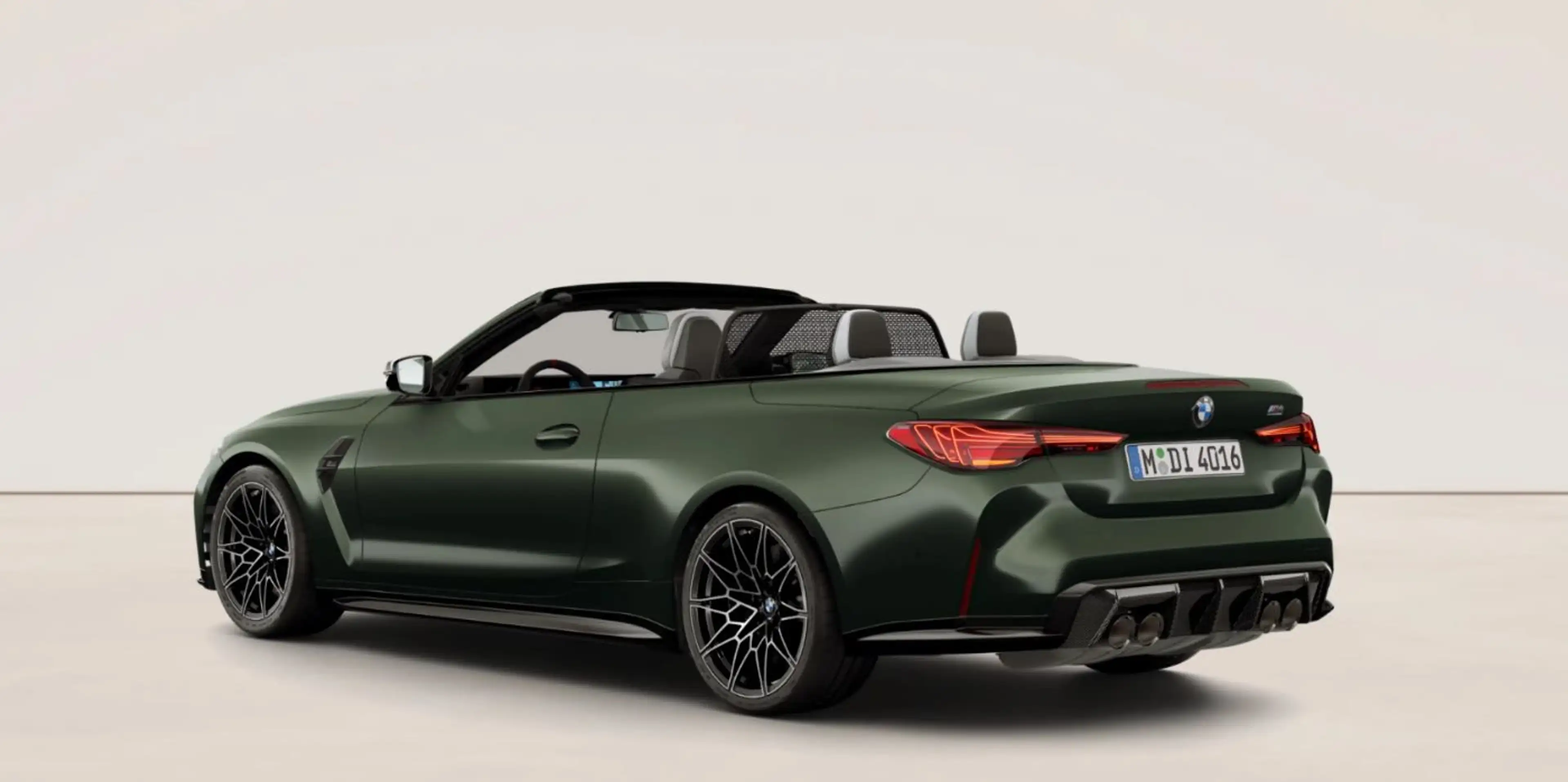 BMW M4 CABRIO. FROZEN DEEP GREEN. VOLL. SILVERSTONE++ — photo 4