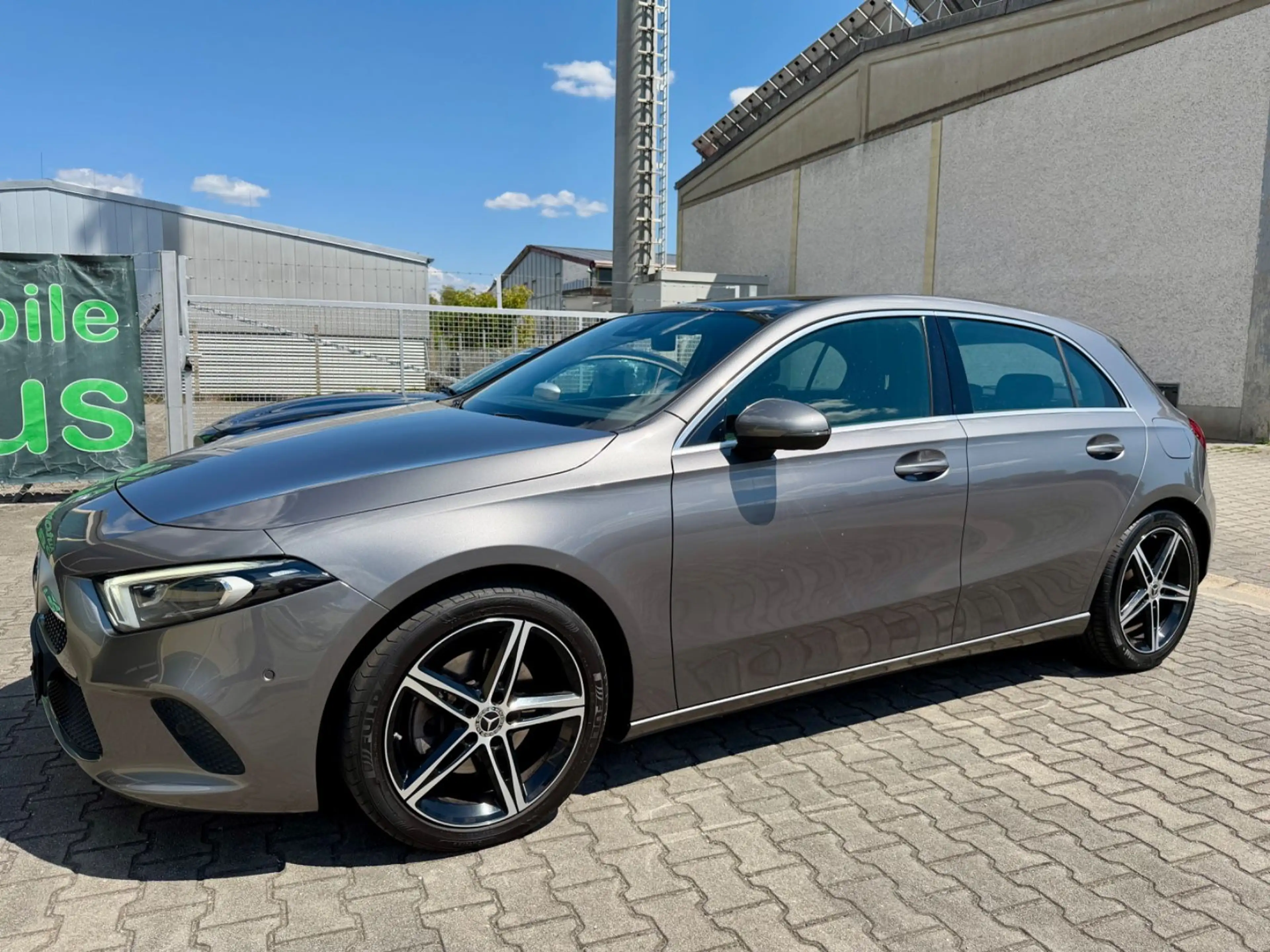 Mercedes-Benz A 200 d°LED°AHK°PANORAMA°NAVI°1.HD