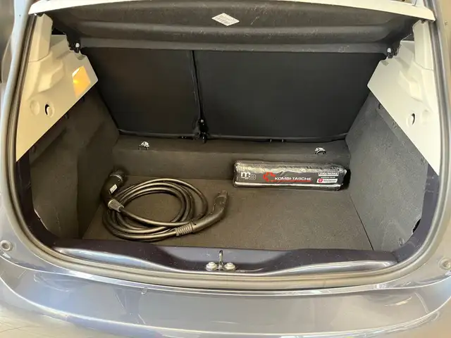 Renault Zoe view 14