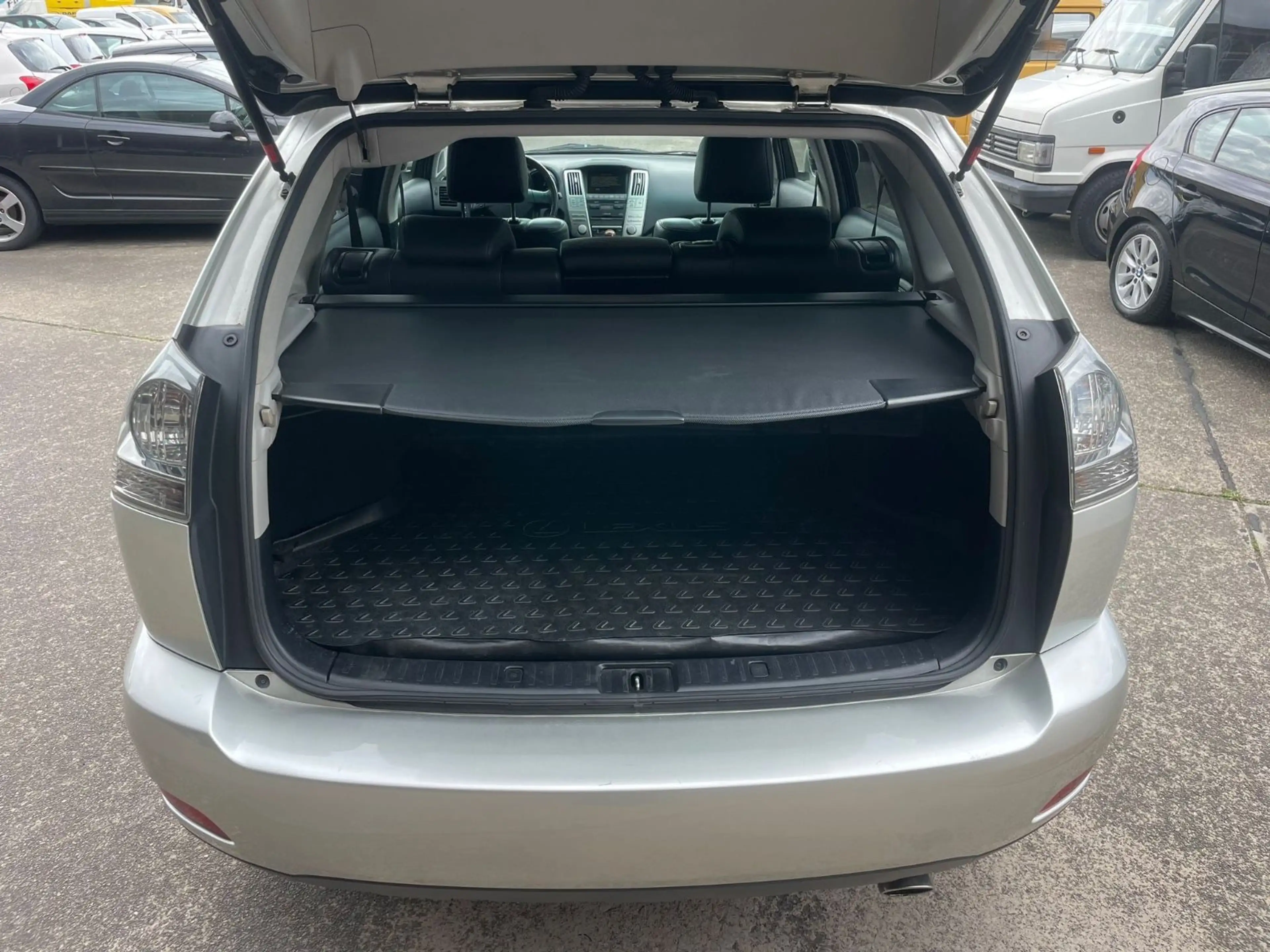 Lexus RX 300 Luxury 4x4/1.HD/LEDER/S-DACH/NAVI/KAMERA — photo 15
