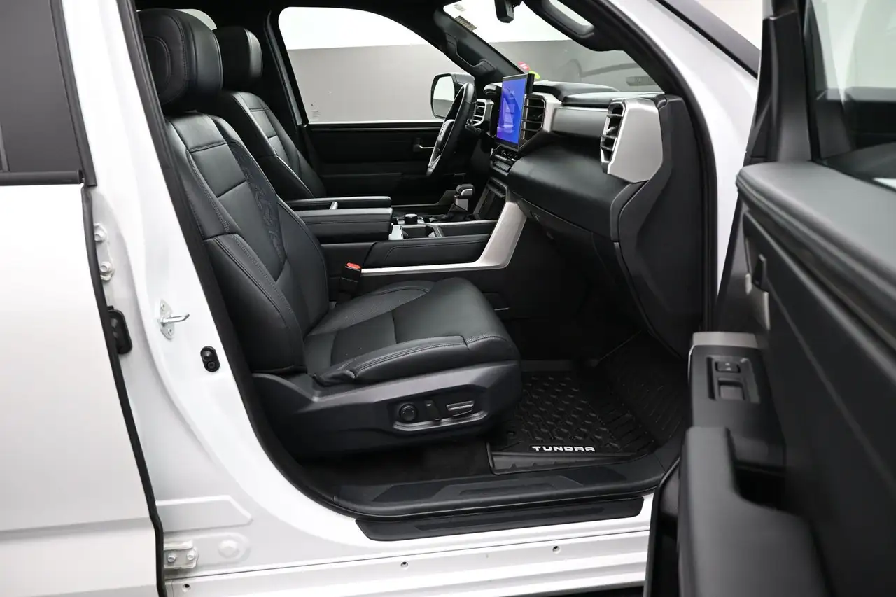 Toyota Tundra fotografie Toyota Tundra