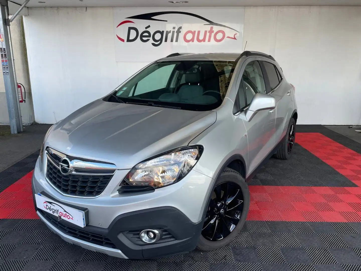 Opel Mokka 1.6 CDTI - 136 ch FAP 4x2 ecoFLEX StartetStop Cosmo Pack Gris - 1