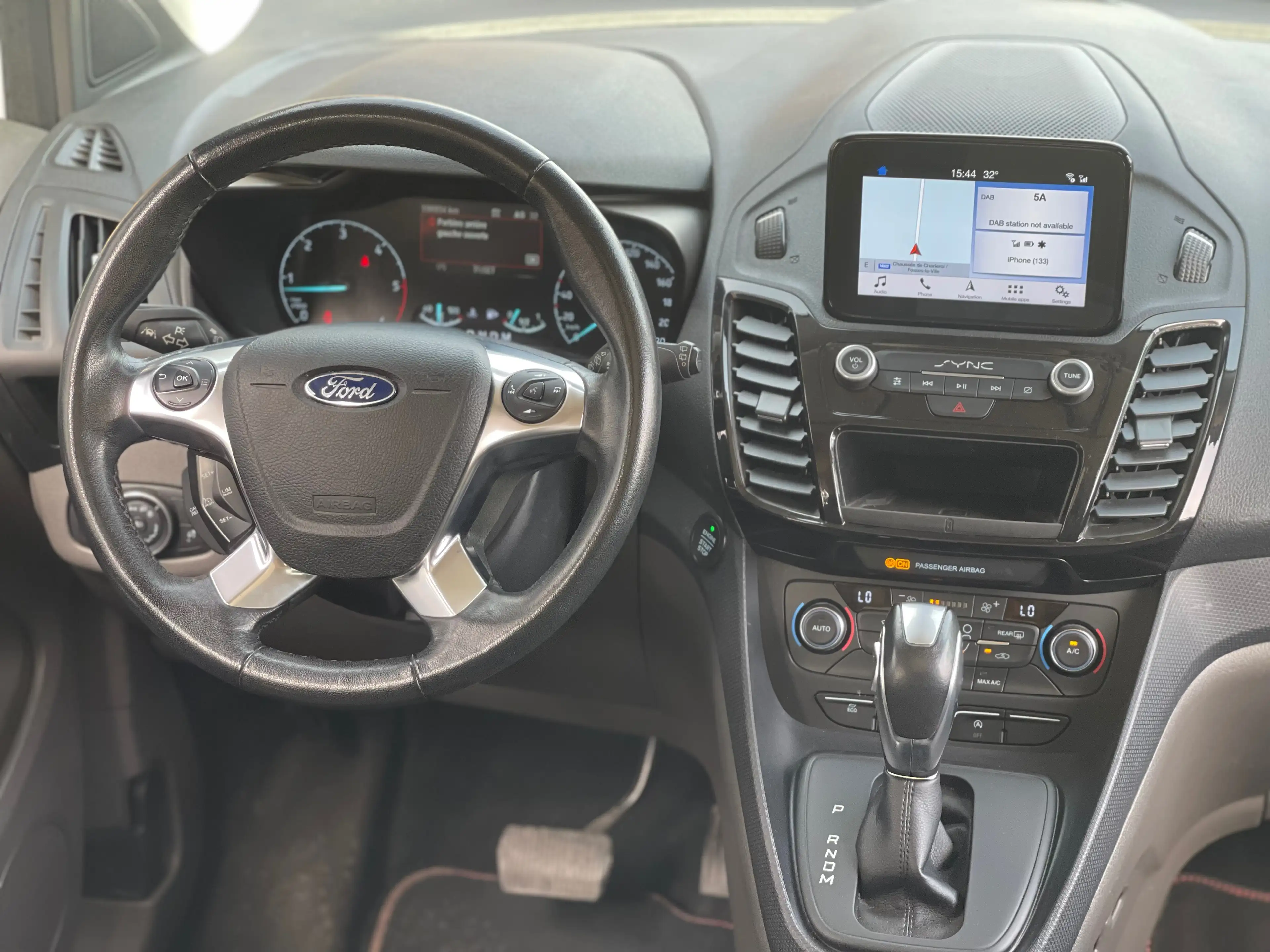 Ford Tourneo Connect Grand 1.5 TDCi*EXPORT*7PLACES*BOITE AUTO* — photo 15