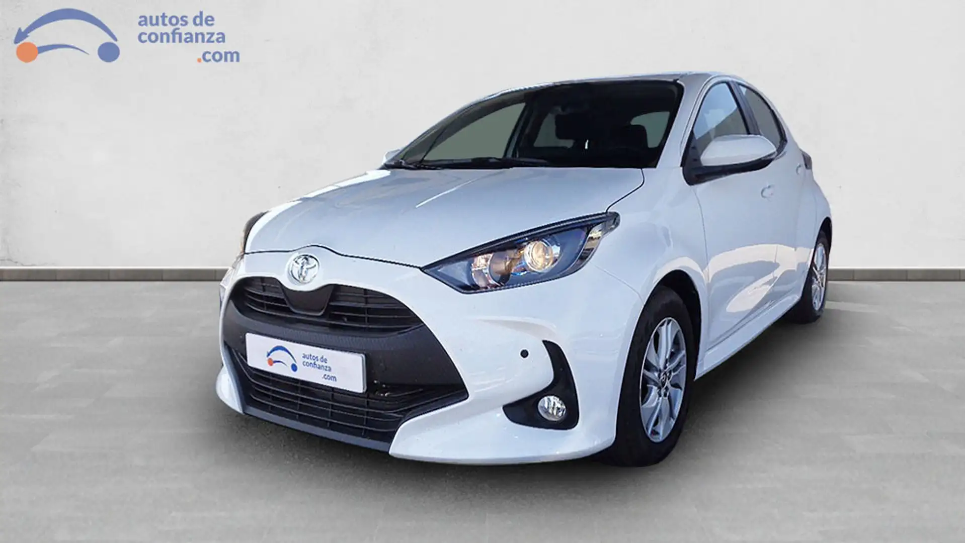 Toyota Yaris 1.5 ACTIVE PLUS - 1