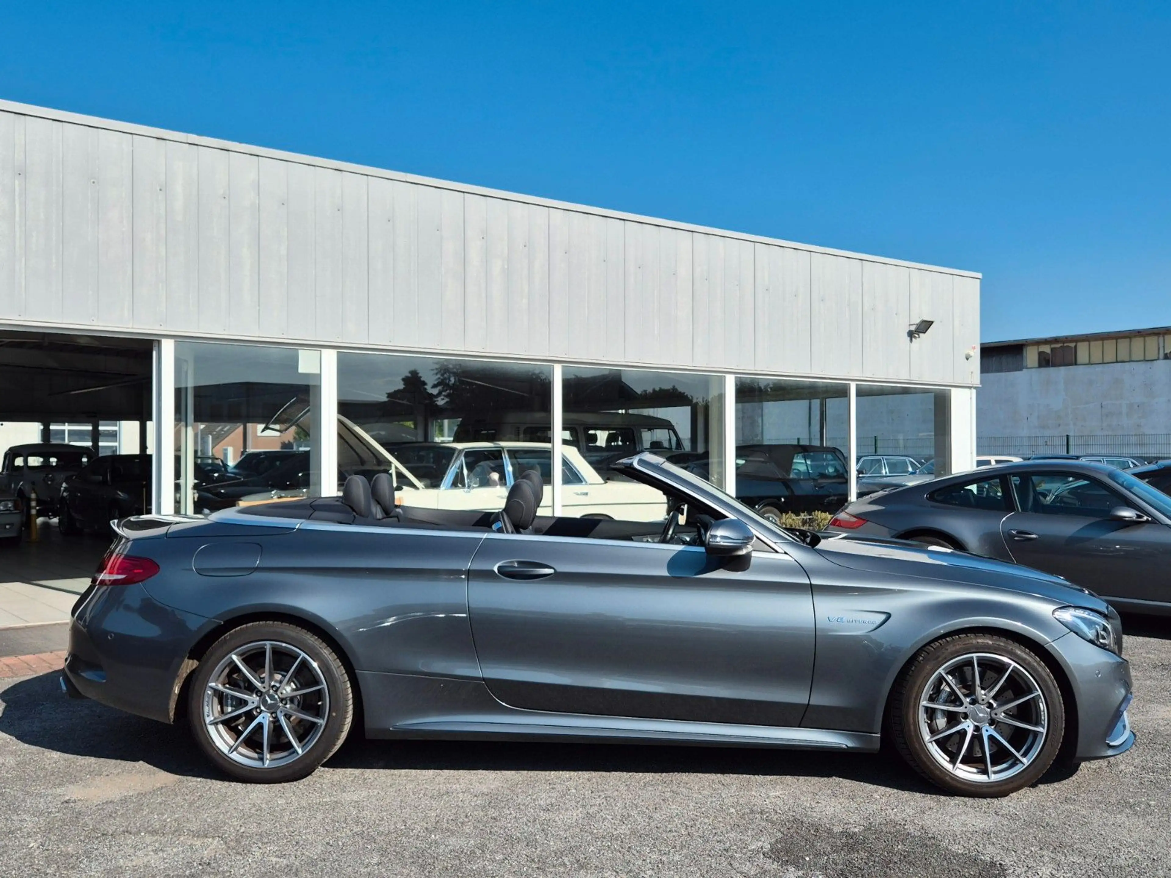 Mercedes-Benz C 63 AMG Cabrio/Dt./Burm/Head/Fahrpaket — photo 12