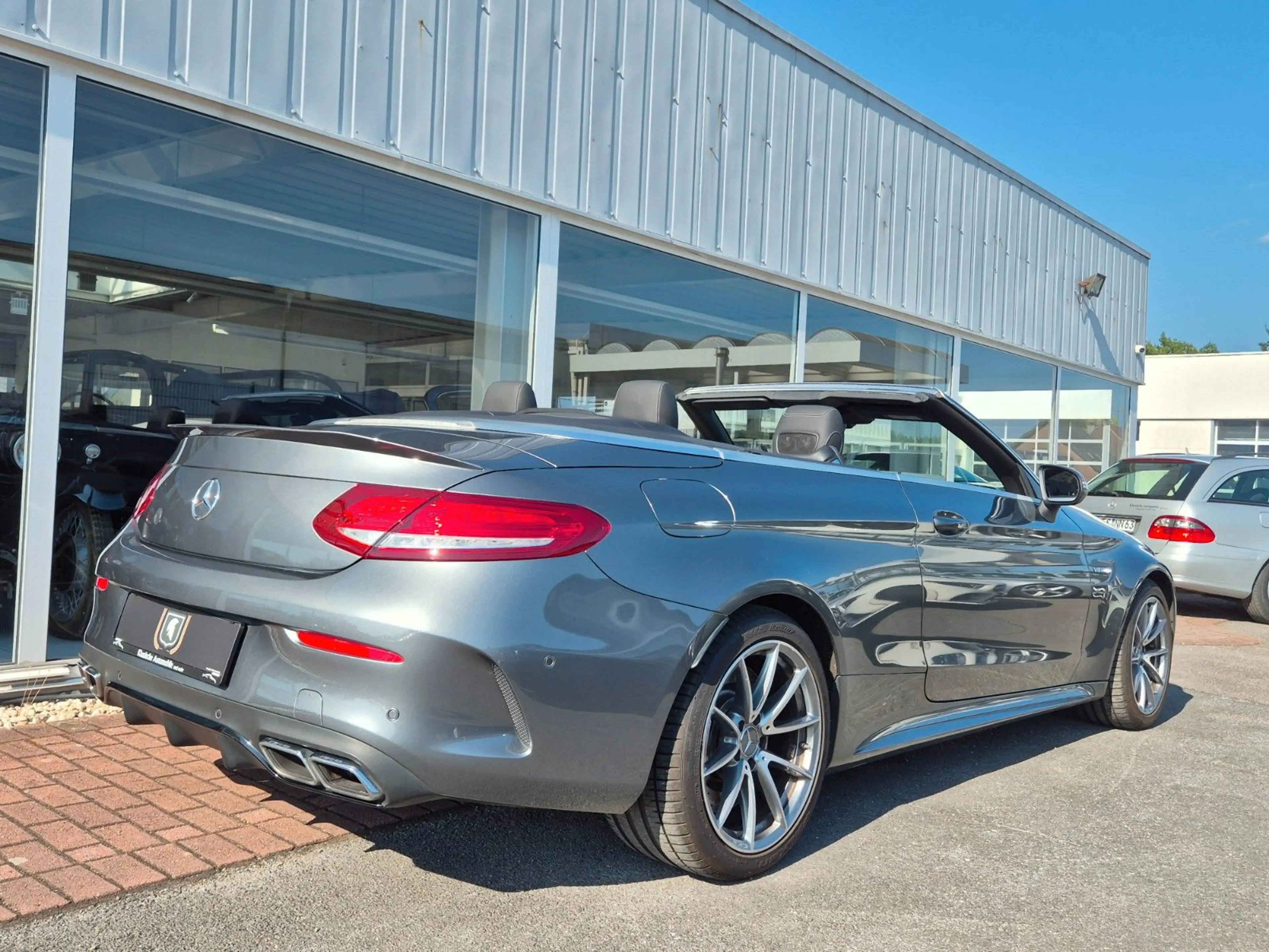 Mercedes-Benz C 63 AMG Cabrio/Dt./Burm/Head/Fahrpaket — photo 6