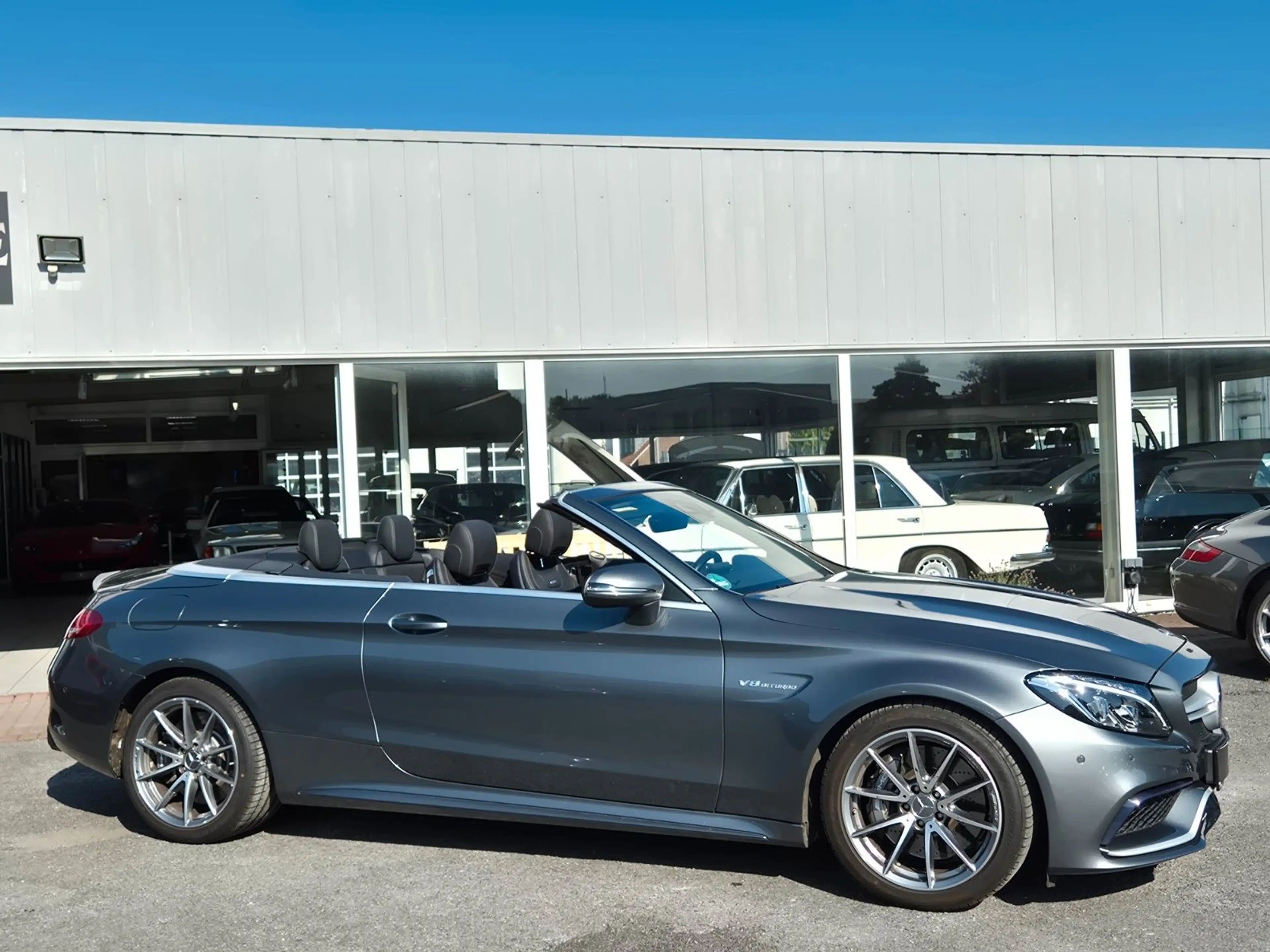 Mercedes-Benz C 63 AMG Cabrio/Dt./Burm/Head/Fahrpaket — photo 8