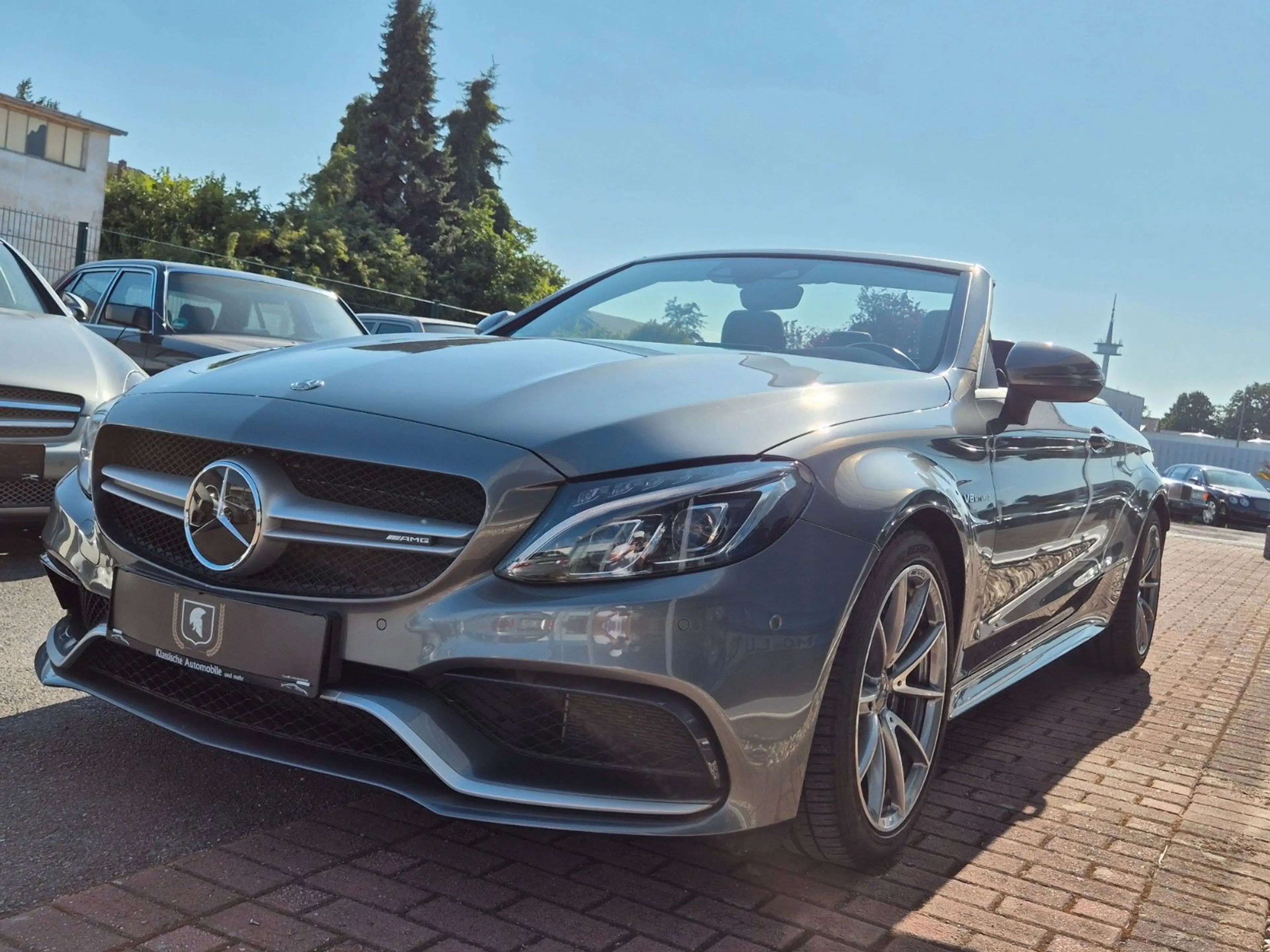 Mercedes-Benz C 63 AMG Cabrio/Dt./Burm/Head/Fahrpaket — photo 4