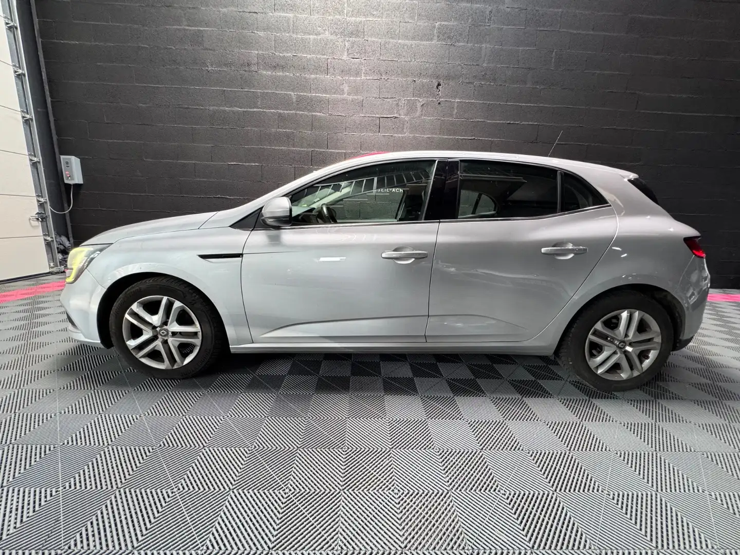 Renault Megane Business Gris - 2