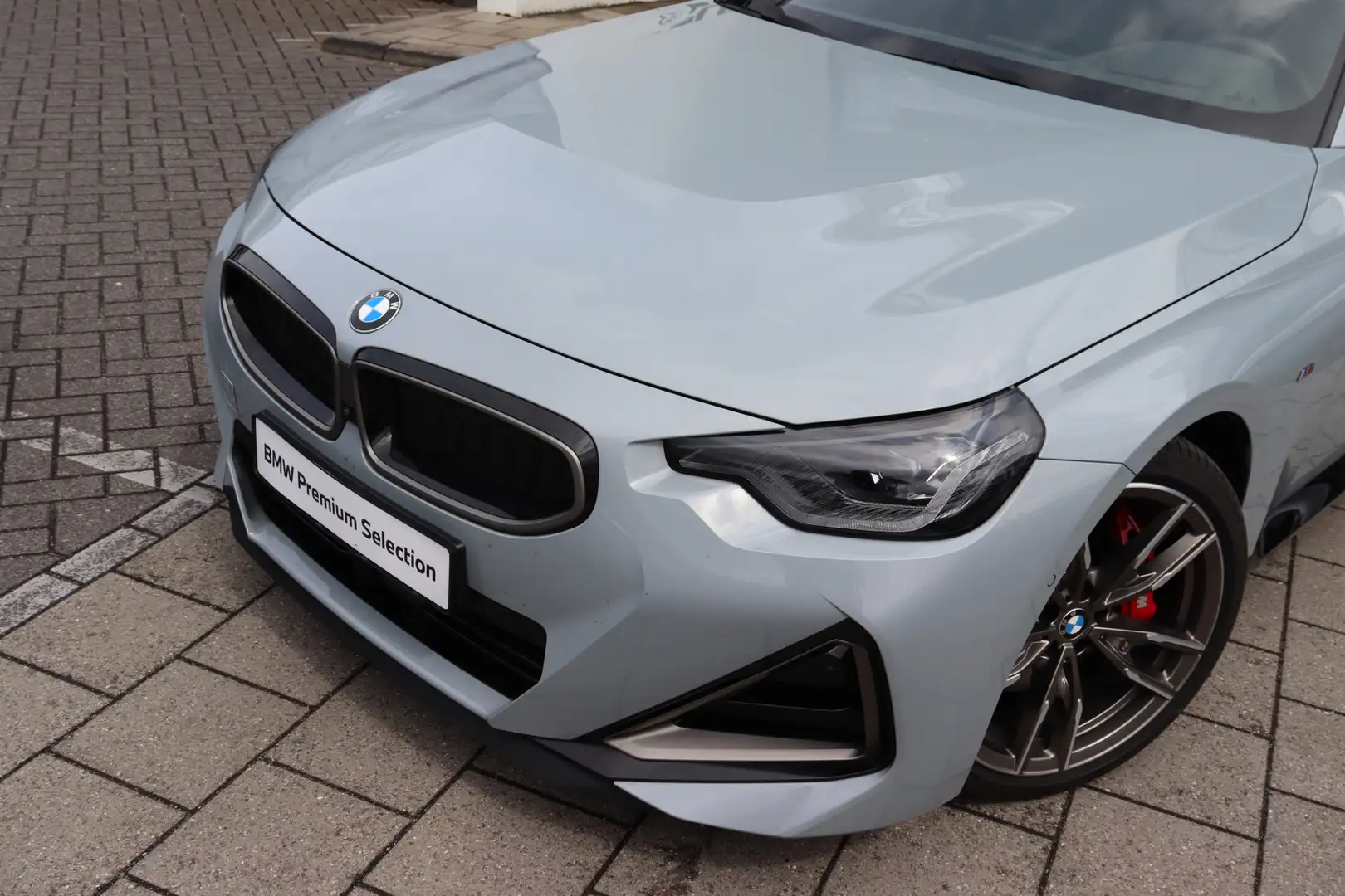 BMW 240 2 Serie Coupé M240i xDrive High Executive Automaat Gris - 2
