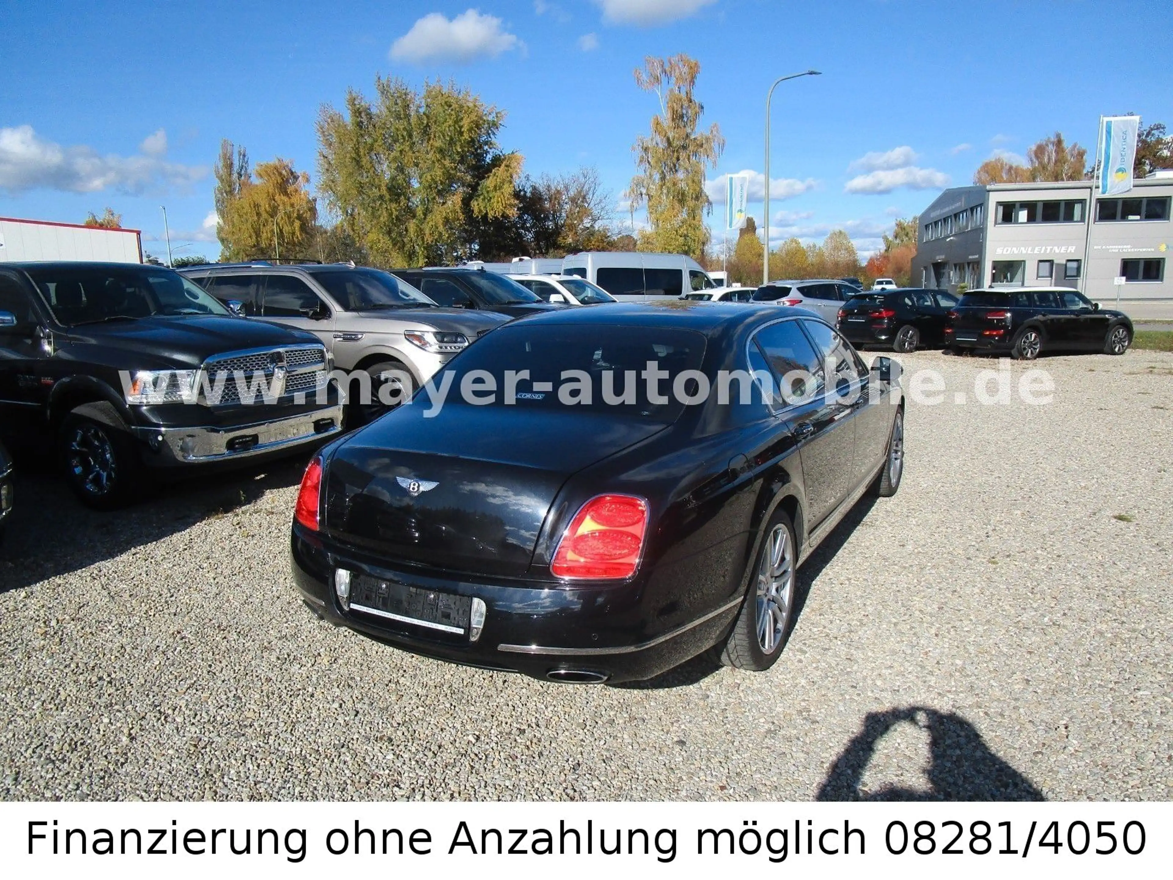 Bentley Flying Spur — photo 6