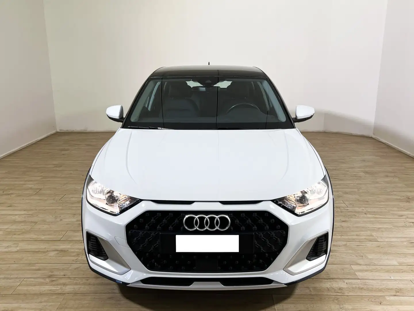 Audi A1 A1 allstreet 30 TFSI S tronic Business Weiß - 2