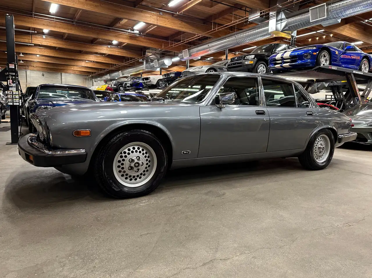 1988 Jaguar XJ12