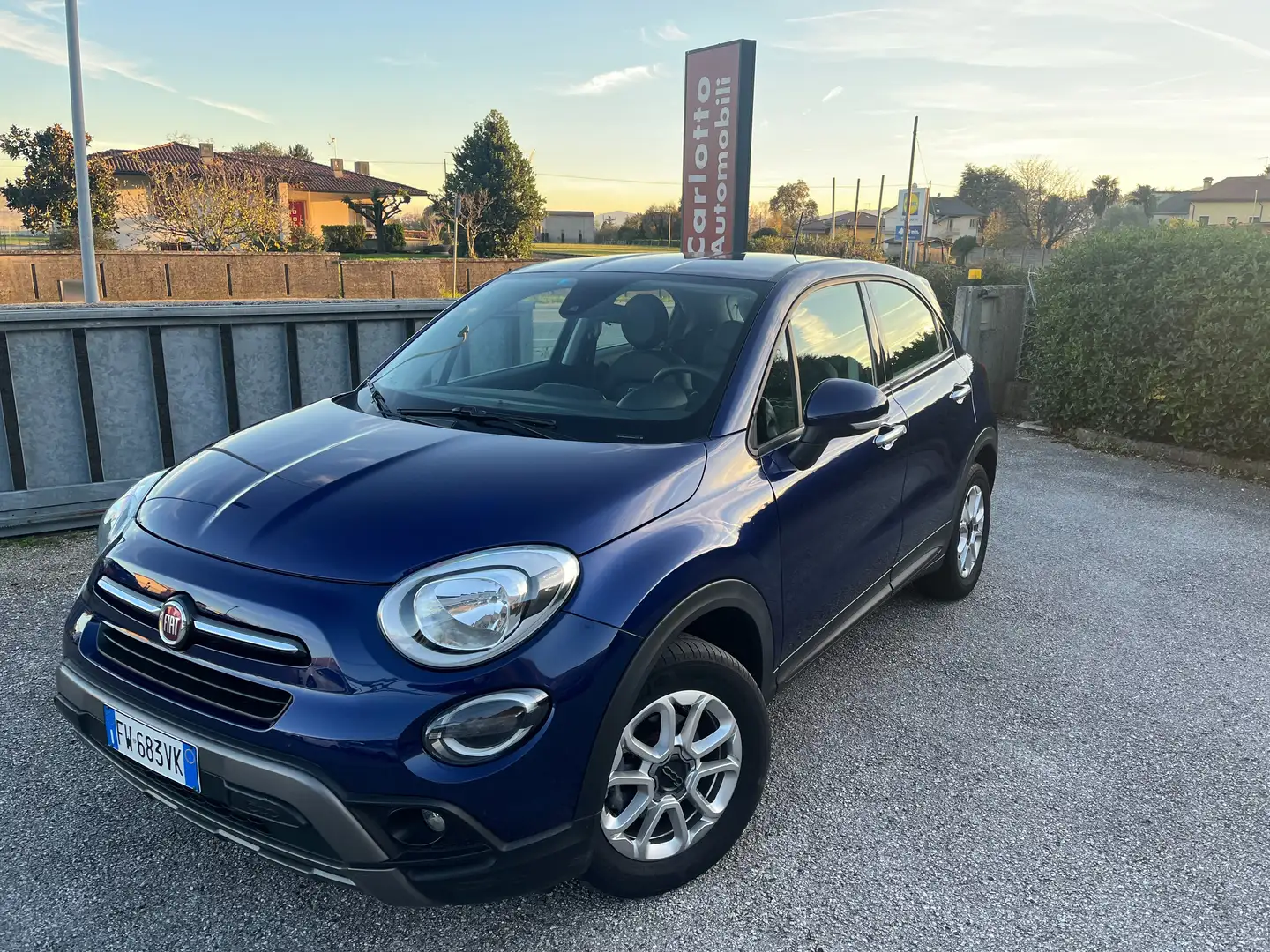 Fiat 500X 500X 1.6 mjt City Cross 4x2 120cv Cambio Automat. Blau - 1