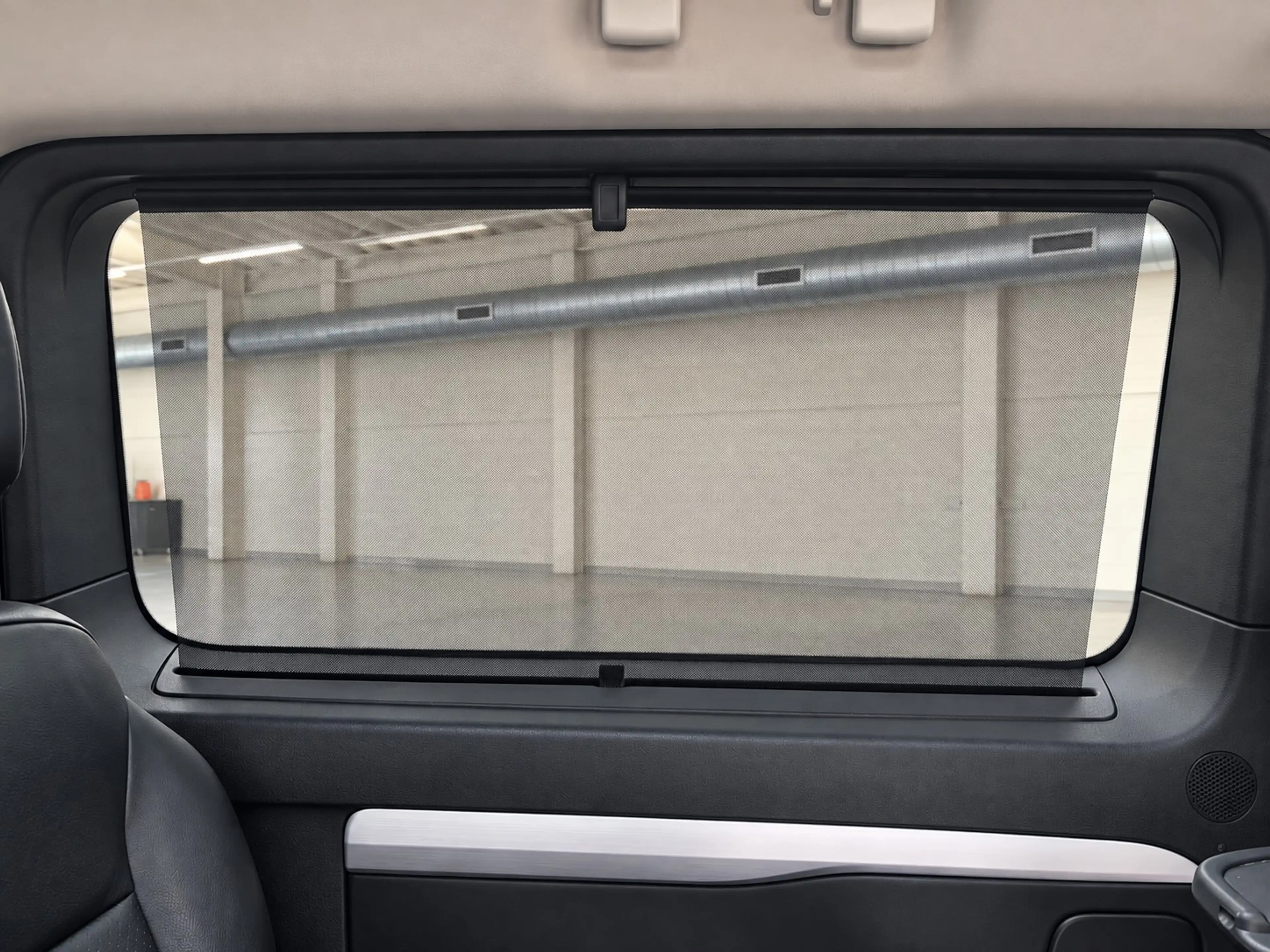 Peugeot Traveller Traveller 2.0 BlueHDi L2 Std Business VIP S — photo 11