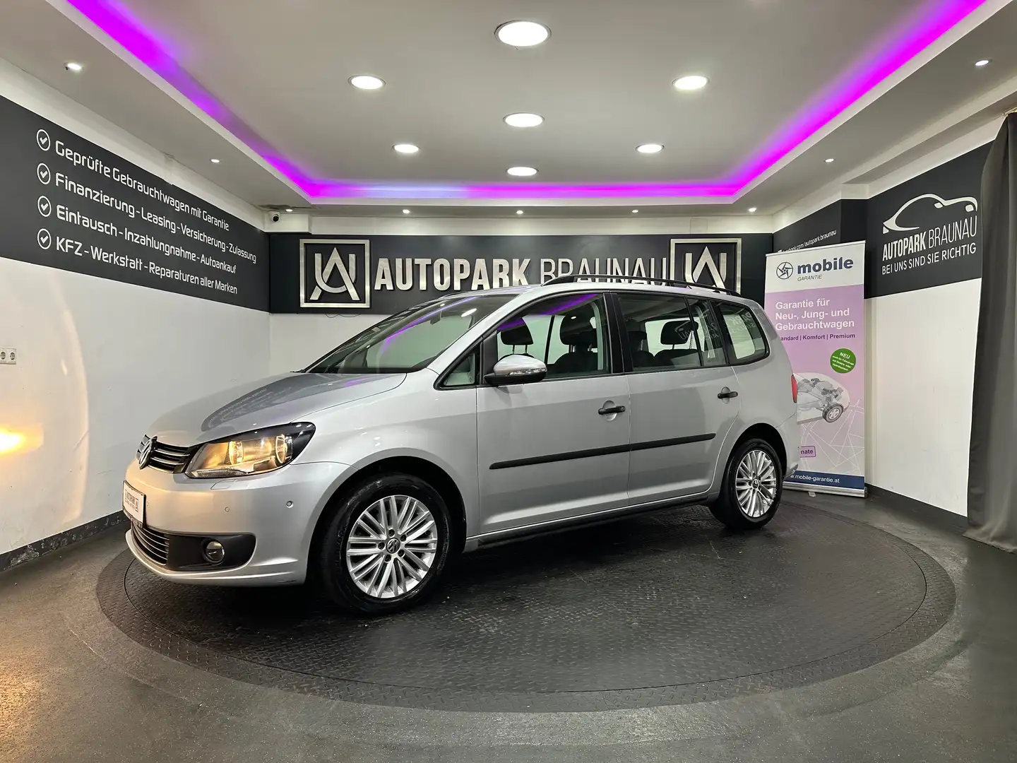 Volkswagen Touran 1.6 TDI Trendline BMT *ZR-NEU*PICKERL-NEU* Grau - 2