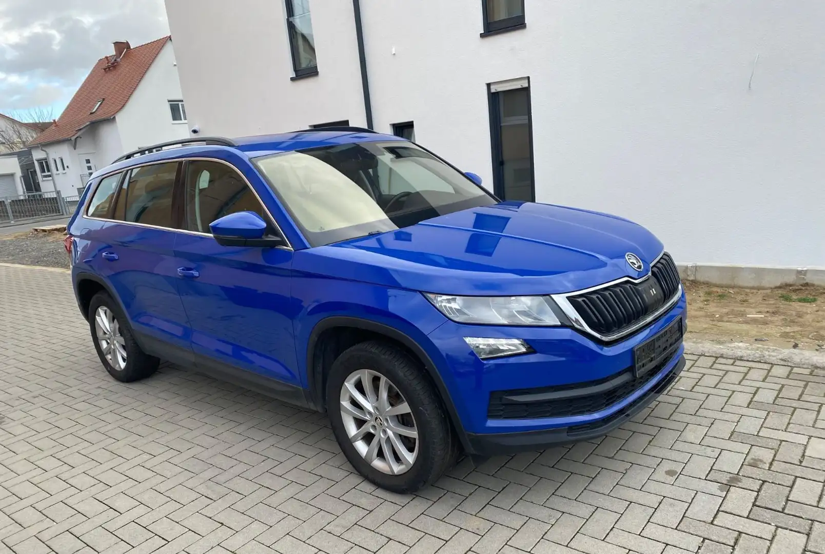 Skoda Kodiaq 2.0 TDI 4x4 DSG Ambition 7Sitzer Navi ACC Blau - 1