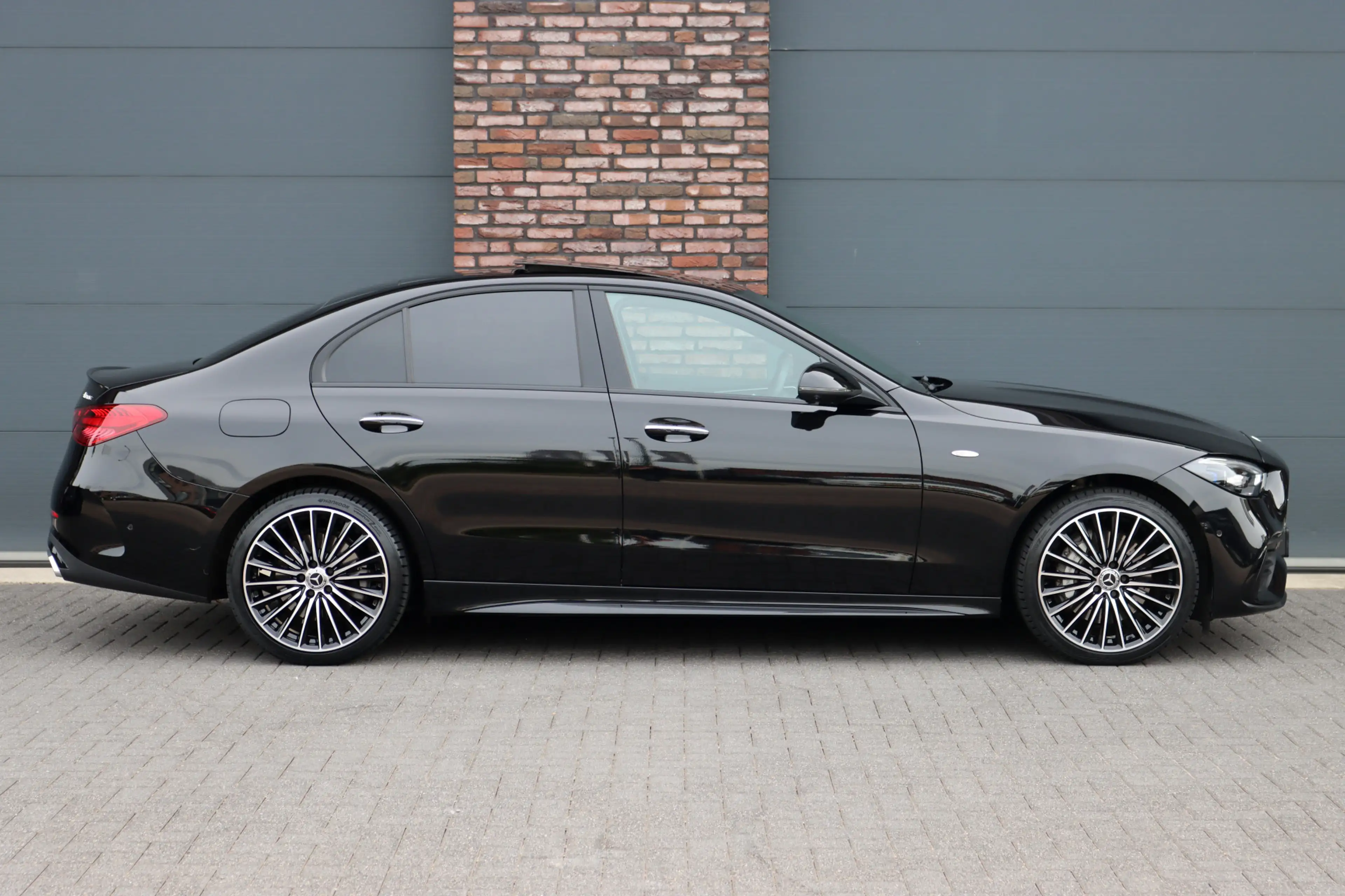 Mercedes-Benz C 400 e 4MATIC AMG Line | Distronic+ | Panoramadak | Nap — photo 11