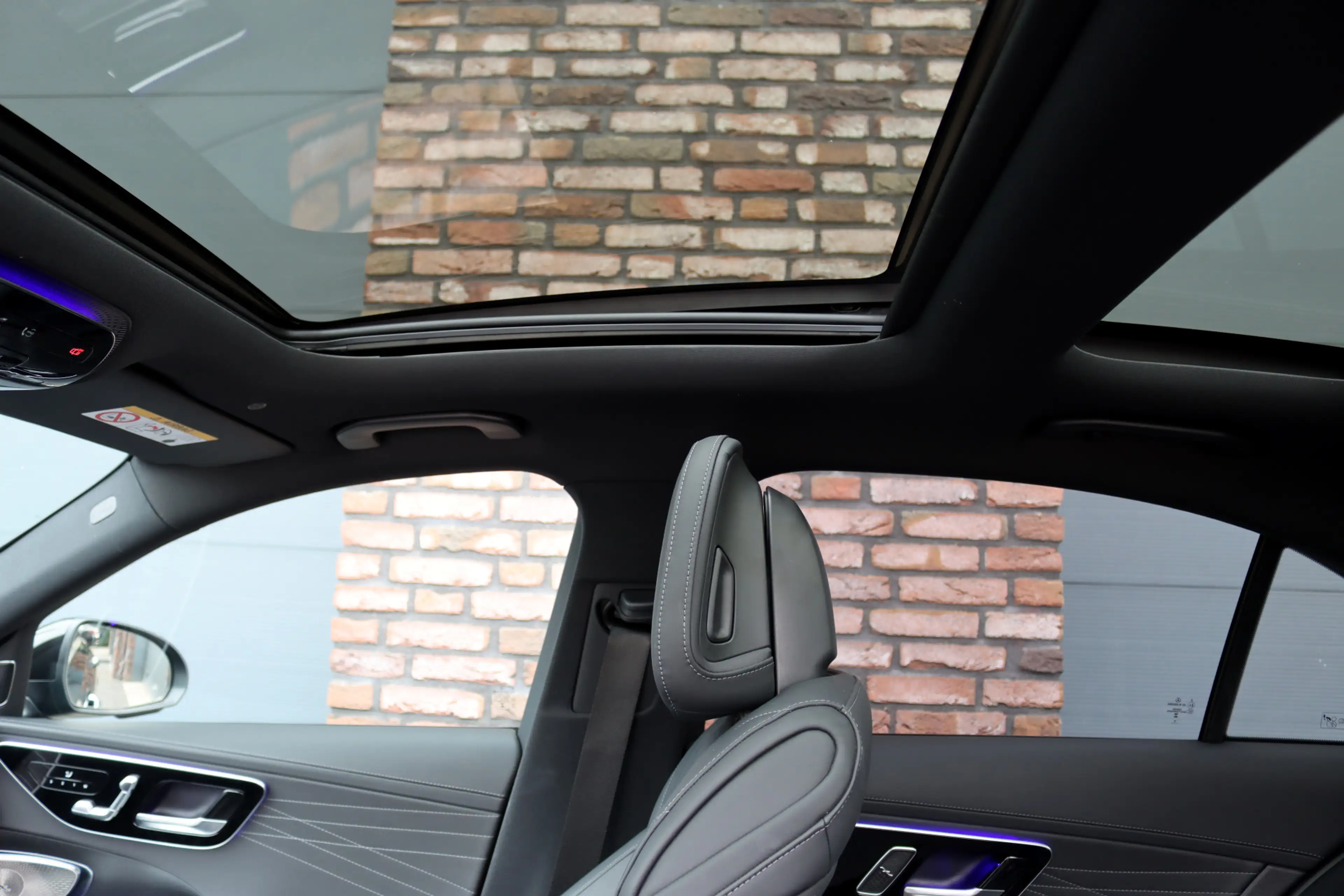 Mercedes-Benz C 400 e 4MATIC AMG Line | Distronic+ | Panoramadak | Nap — photo 4