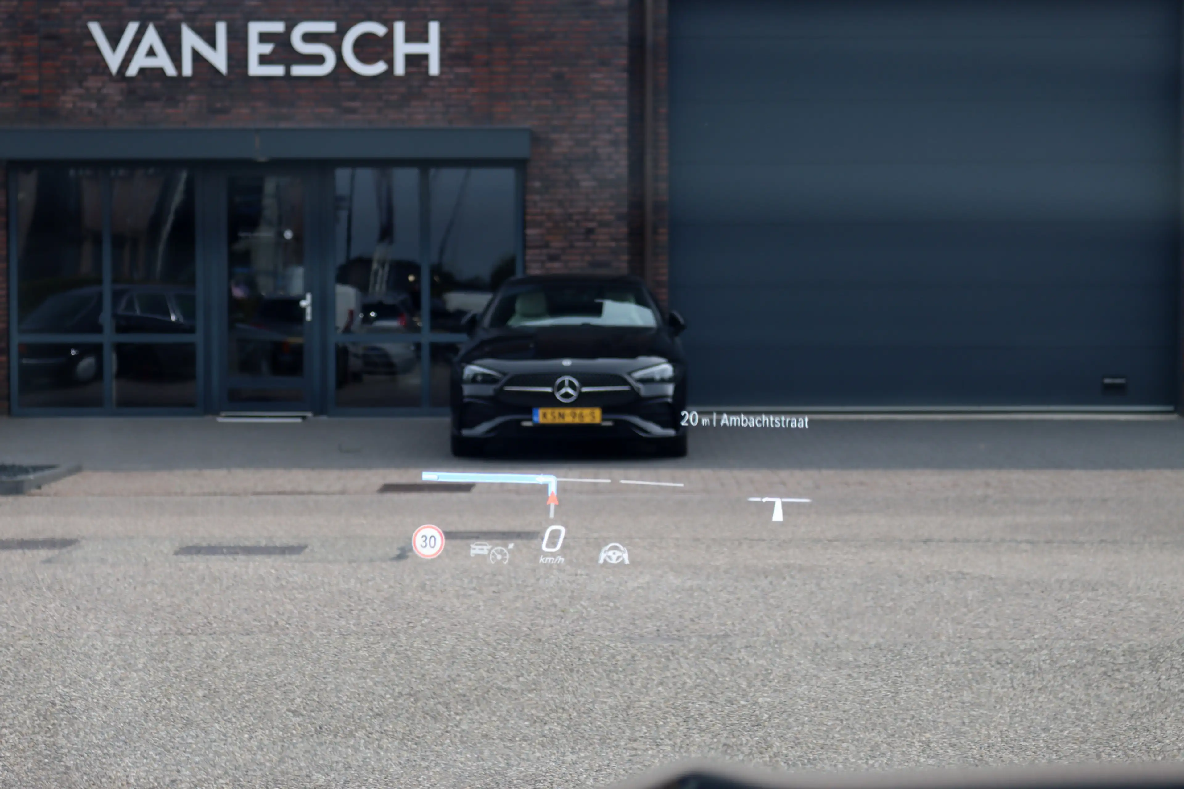 Mercedes-Benz C 400 e 4MATIC AMG Line | Distronic+ | Panoramadak | Nap — photo 26