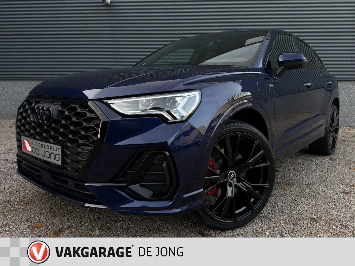 Audi Q3 Sportback 45 TFSIe 245PK 2X S-Line | 21' Inch | Ma Blauw - 1