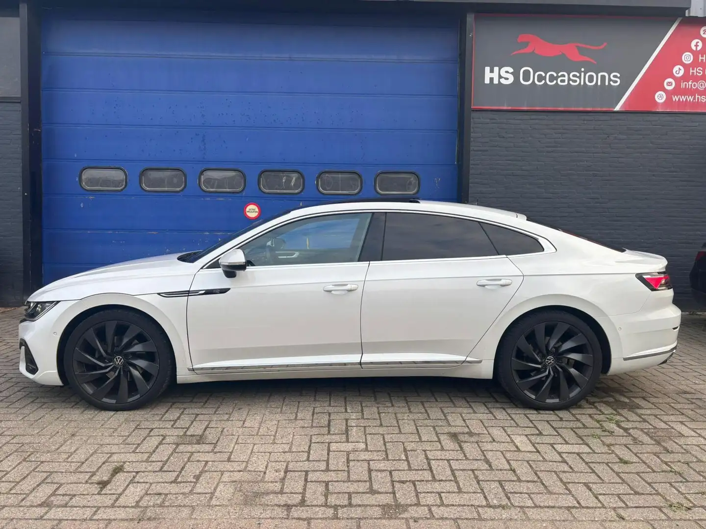 Volkswagen Arteon 2.0 TDI R-Line Business/dsg/camera/carplay Wit - 2