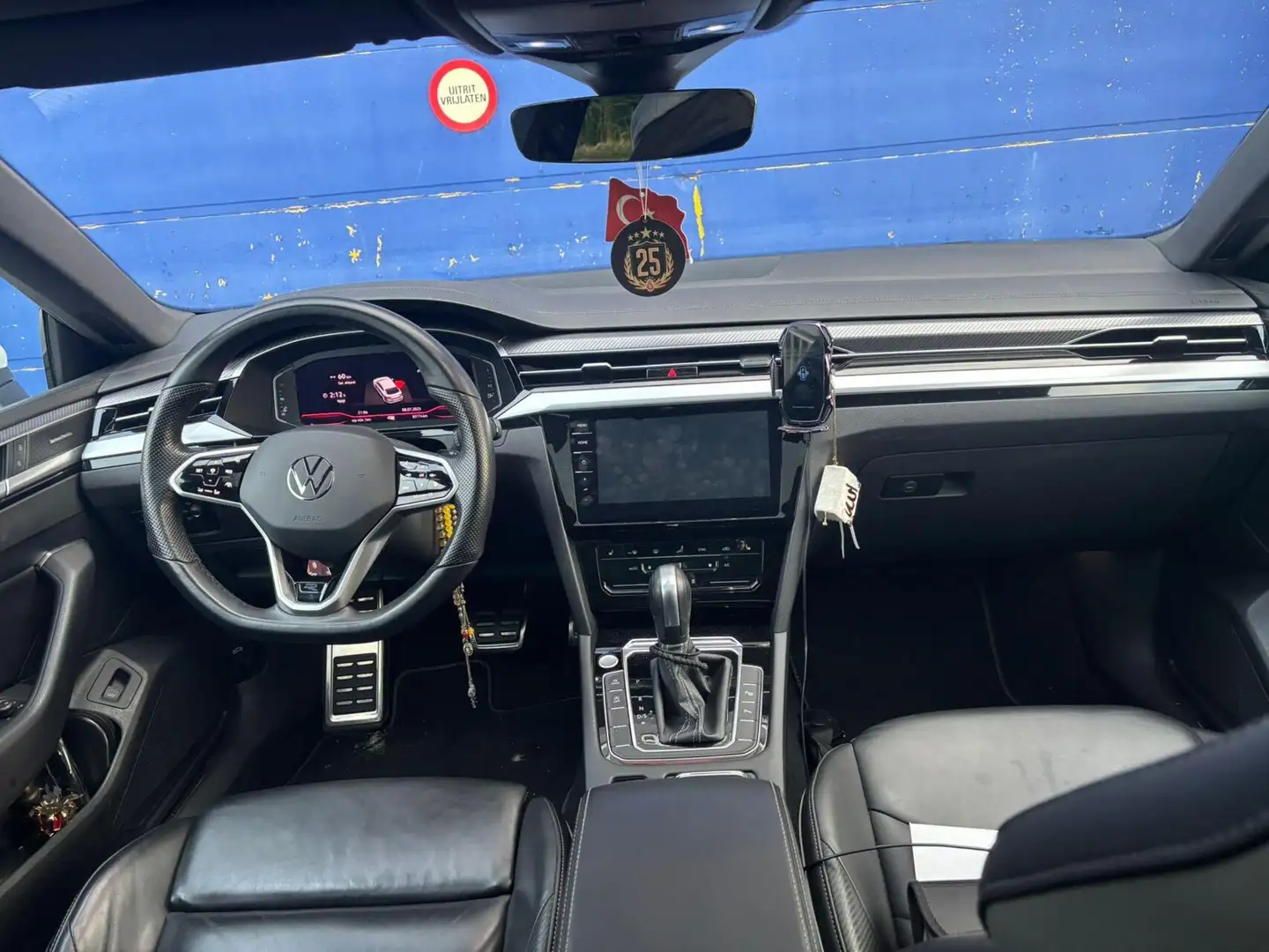 Volkswagen Arteon 2.0 TDI R-Line Business/dsg/camera/carplay Wit - 2