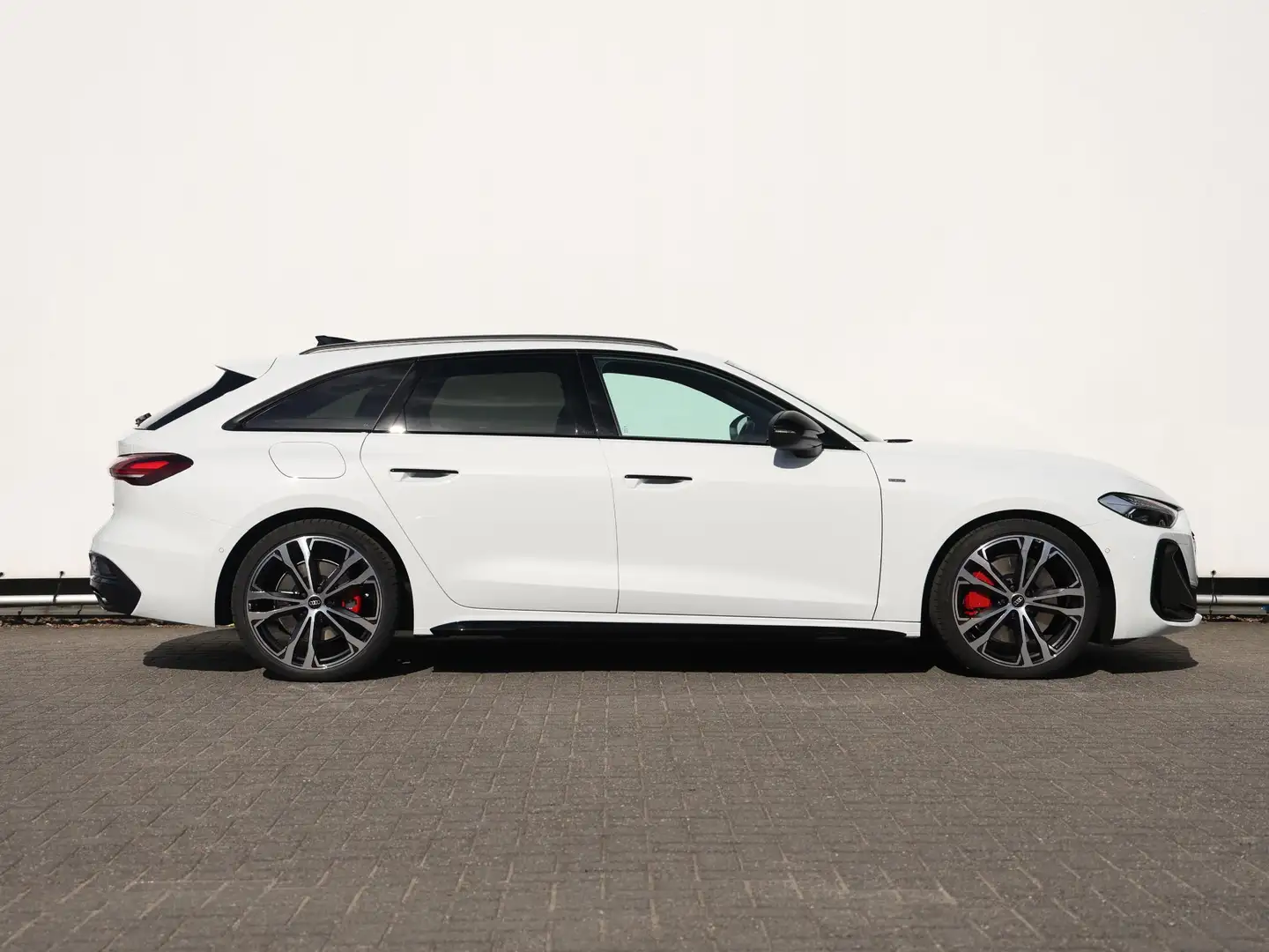 Audi A5 AVANT S edition TFSI e quattro 299 PK Avant | Opti Wit - 2