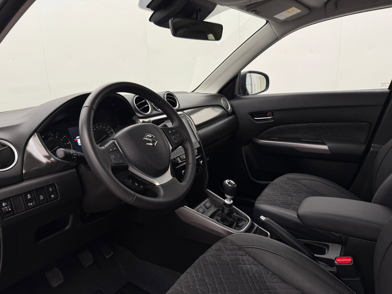 Suzuki Vitara 1.4 Boosterjet Style Smart Hybrid | Schuifdak | Ad — photo 4