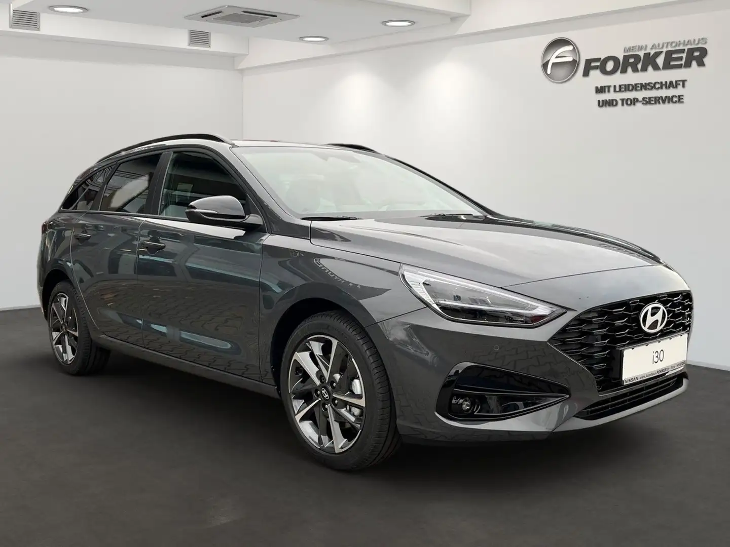 Hyundai i30 Kombi 1.5 T  Advantage Navi LED MJ 2025 Gold - 2