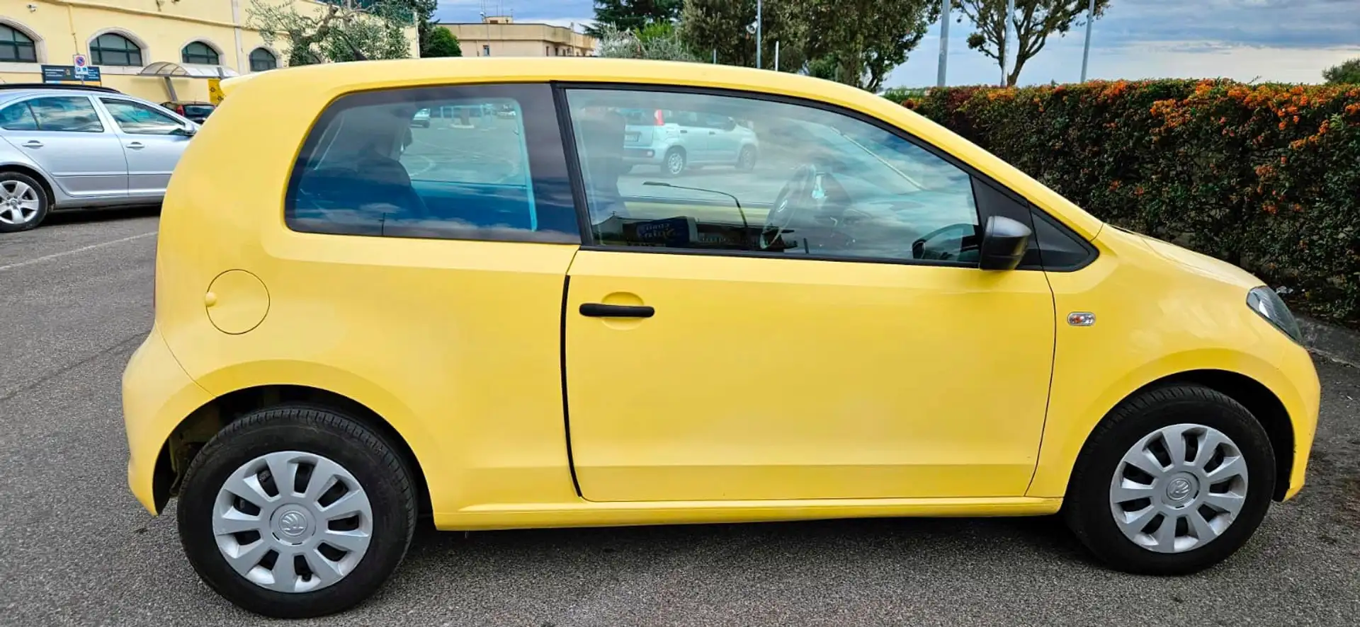 Skoda Citigo Citigo 3p 1.0 Active 60cv Giallo - 1