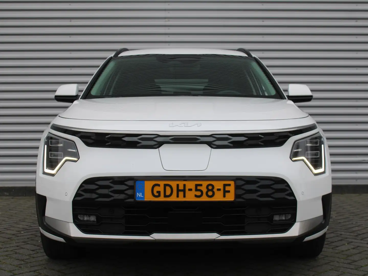 Kia e-Niro EV Edition Advanced 64.8 kWh | Stuur-/stoelverwarm Wit - 2