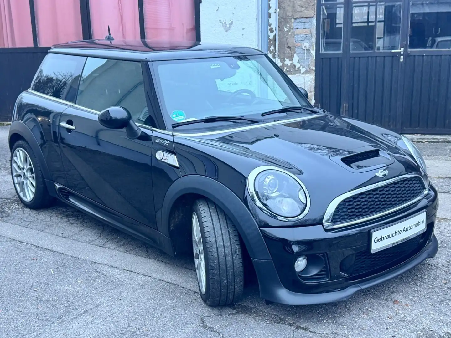 MINI Cooper S - John Cooper Works  - Černá - 2