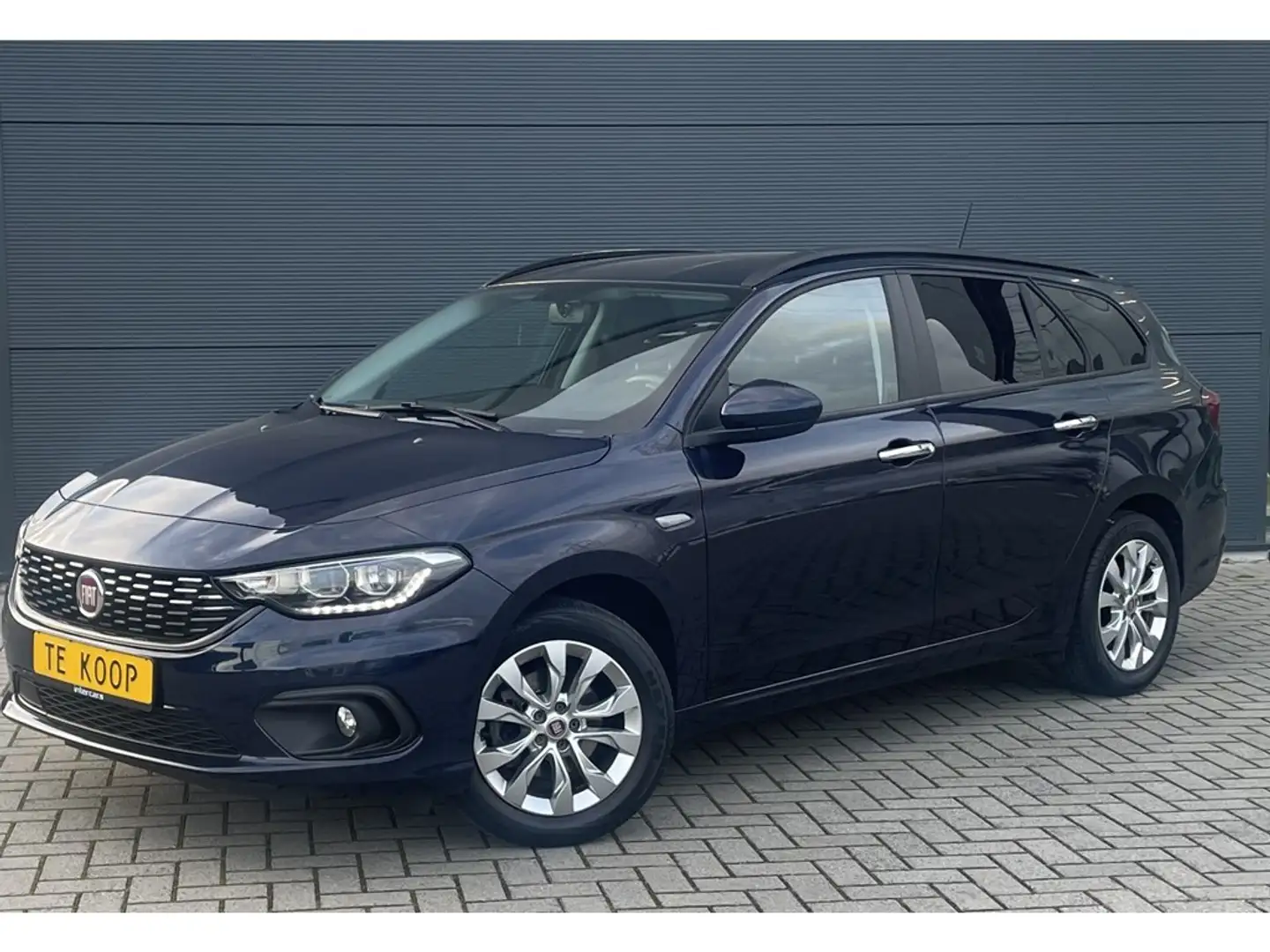 Fiat Tipo Benzine - manuele versnellingsbak Bleu - 1