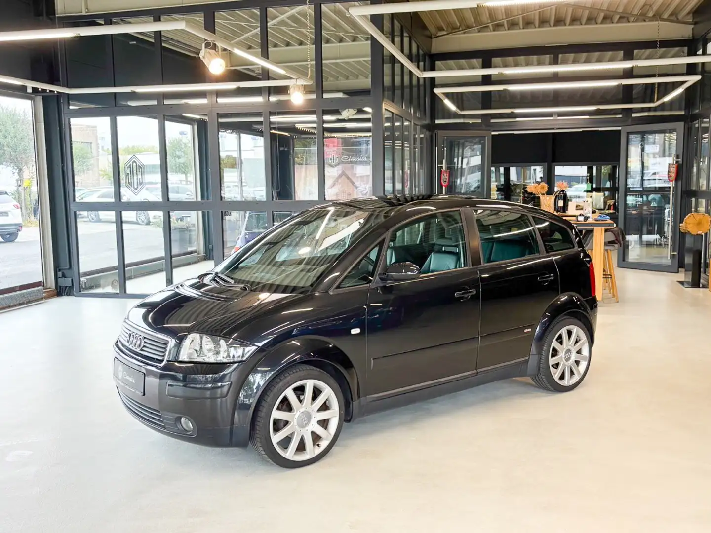 Audi A2 1.4tdi/SLine/2Hand/Erstlack Schwarz - 1