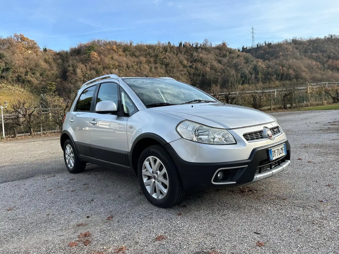 Fiat Sedici 2.0 MJT 16V DPF 4x4 Emotion Gris - 2