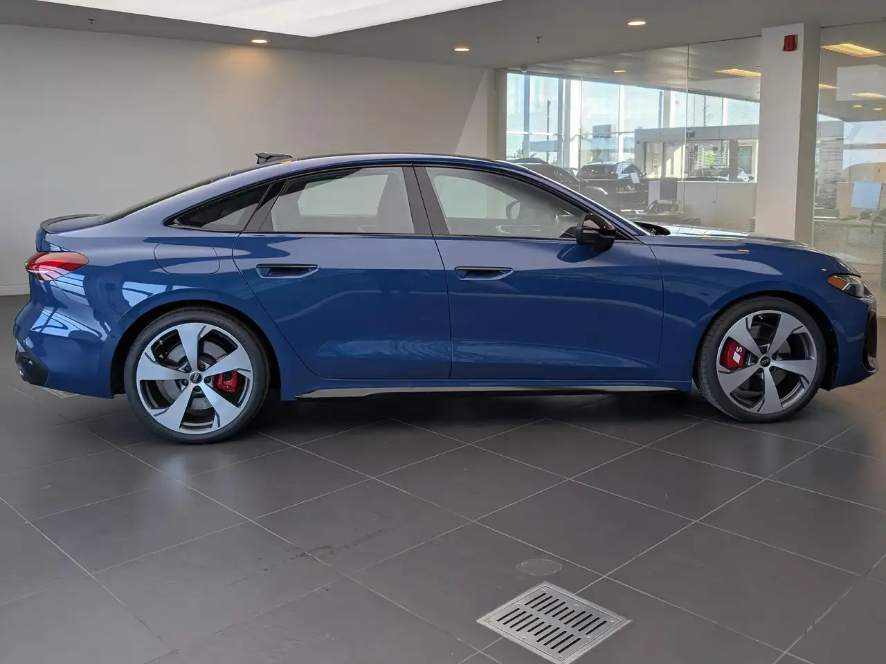 Audi S5 снимка Audi S5