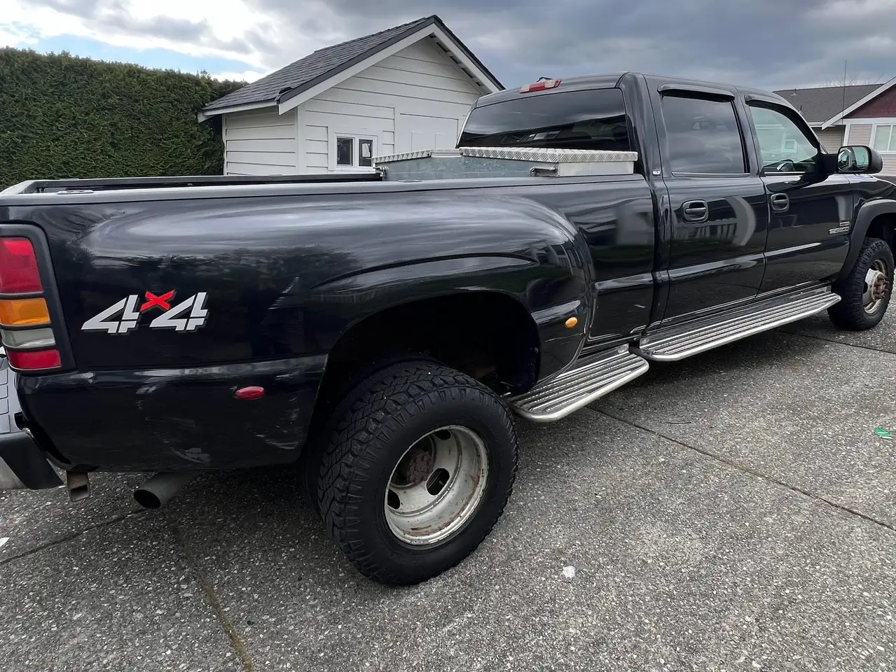 GMC Sierra 3500 снимка GMC Sierra 3500