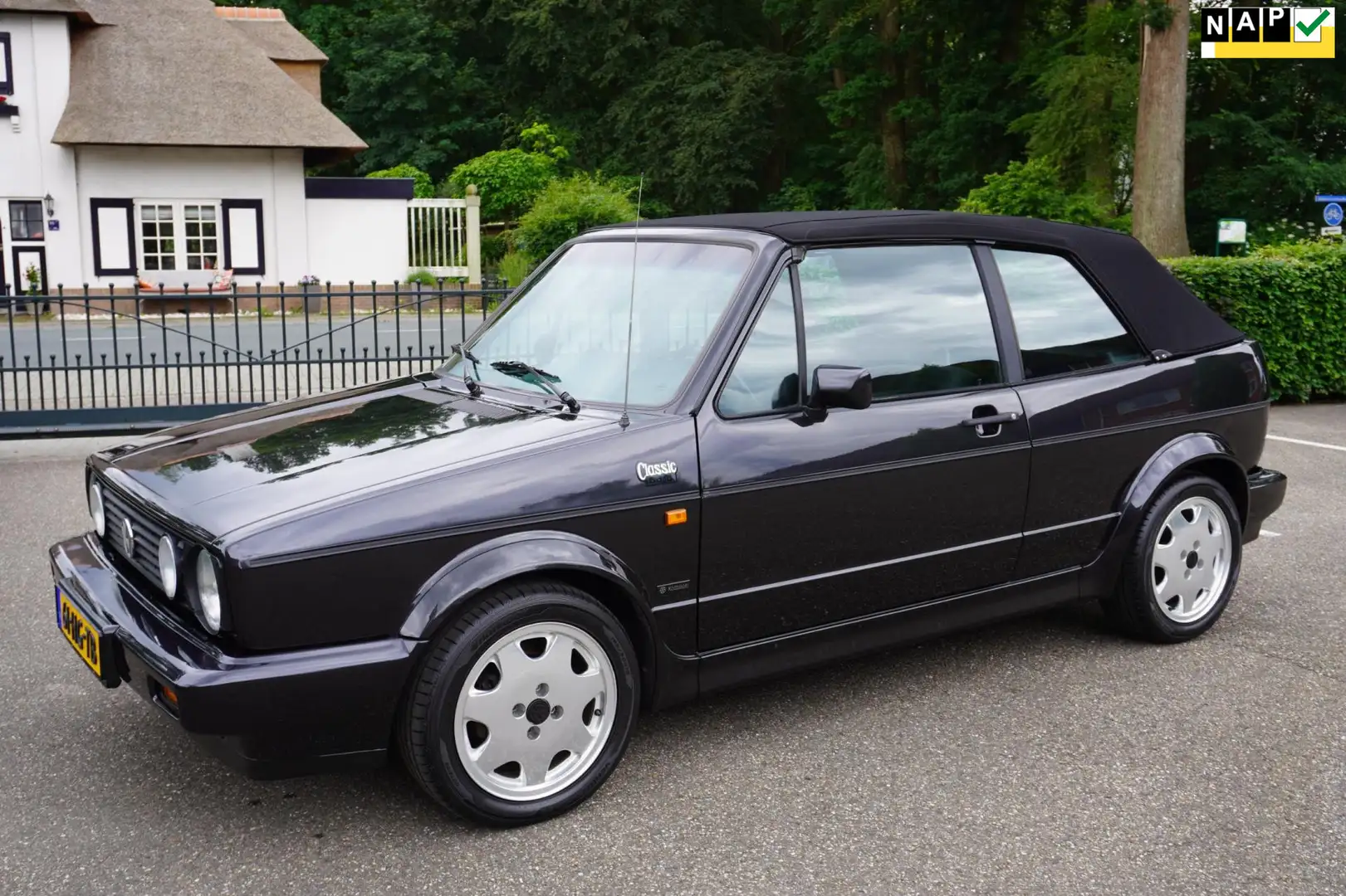 Volkswagen Golf Cabriolet 1.8 Classic Line Negru - 1