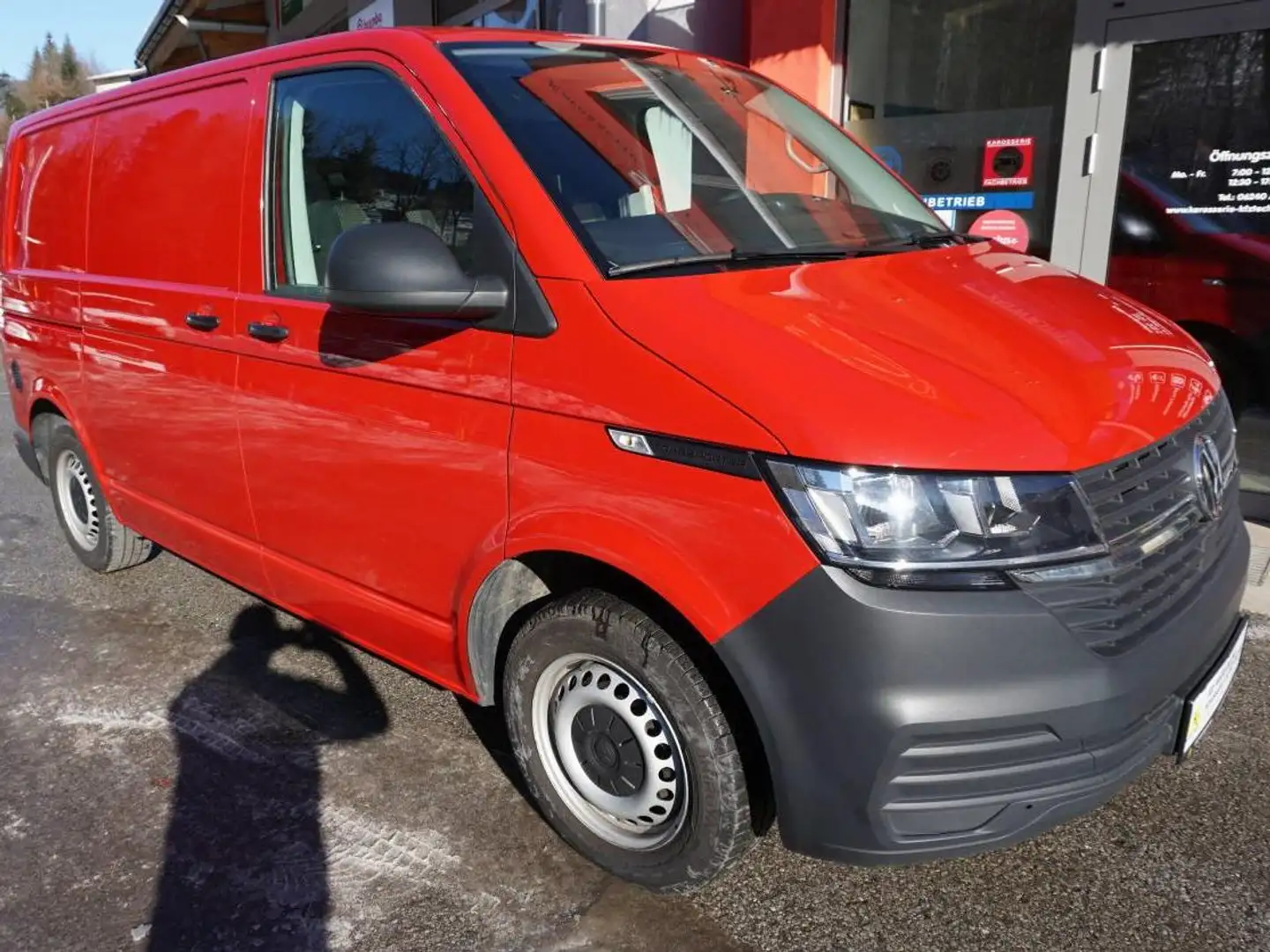 Volkswagen T6.1 Transporter FWD Rot - 1