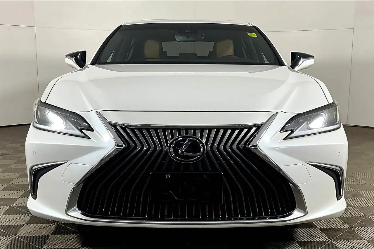 Lexus ES fotografie Lexus ES