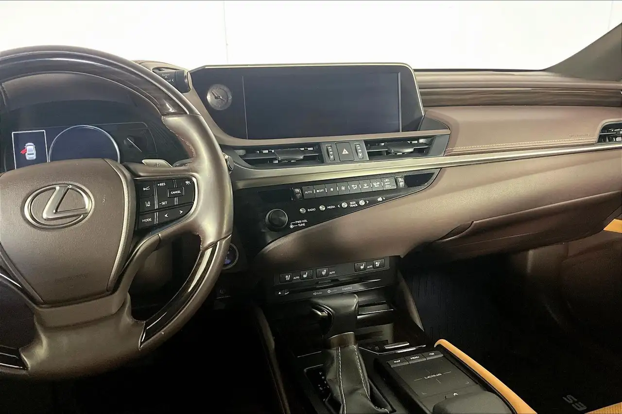 Lexus ES fotografie Lexus ES