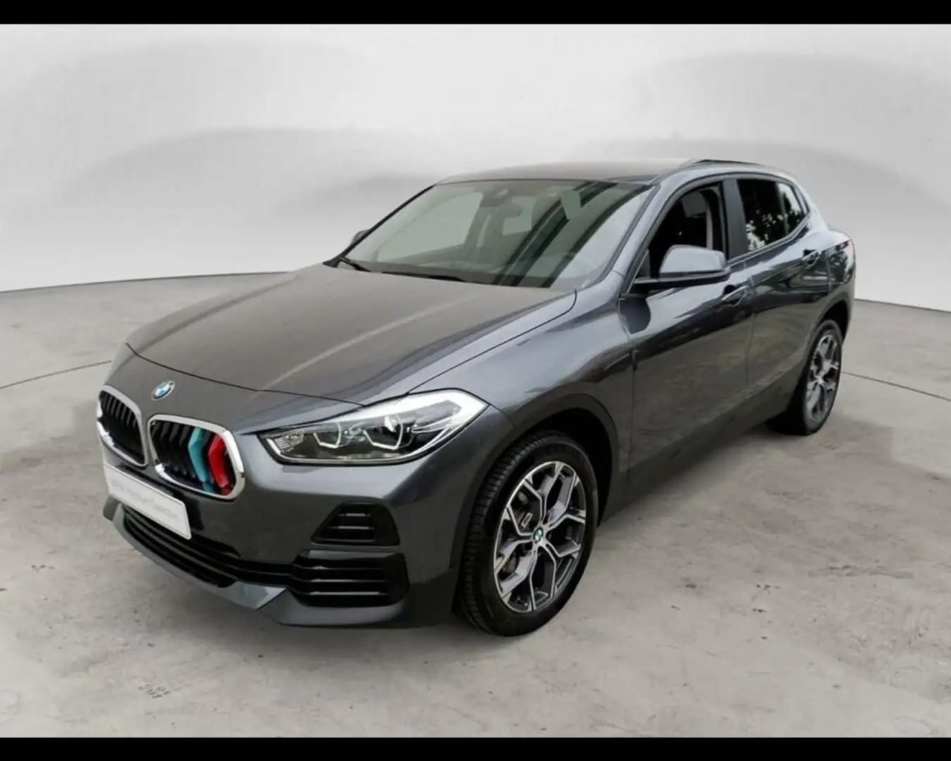 BMW X2 sdrive16d Business X auto Grigio - 1