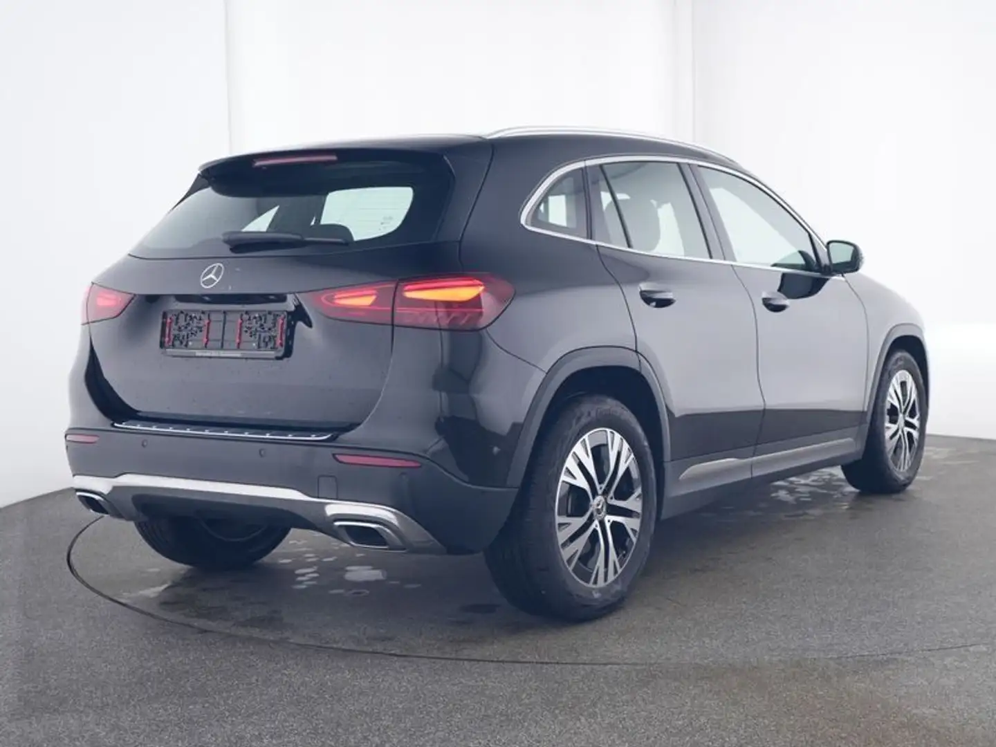 Mercedes-Benz GLA 250 4M PROGRESSIVE ADV+KAMERA+LED+WI-PAKET++ Schwarz - 2