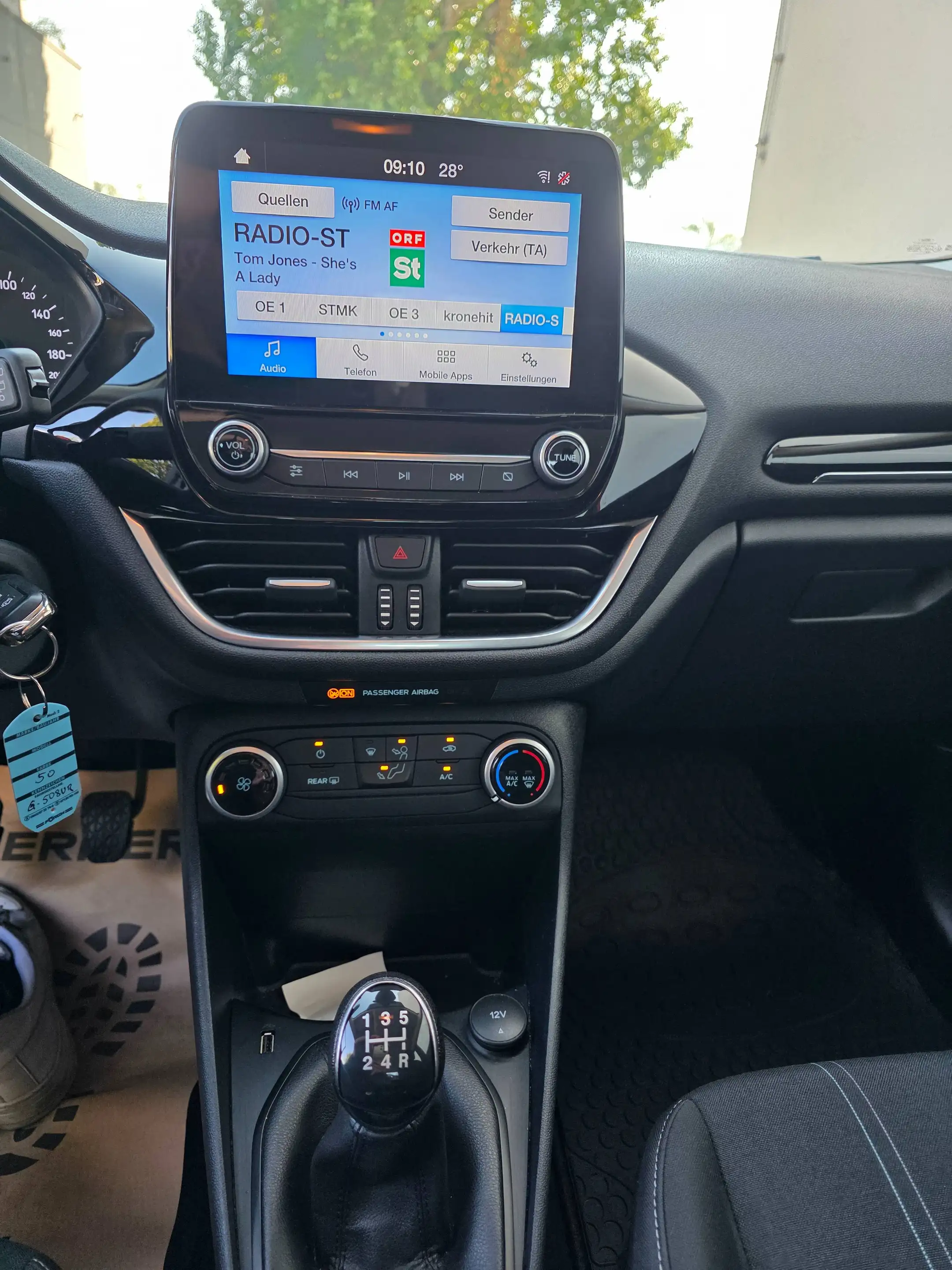 Ford Fiesta Cool — photo 12