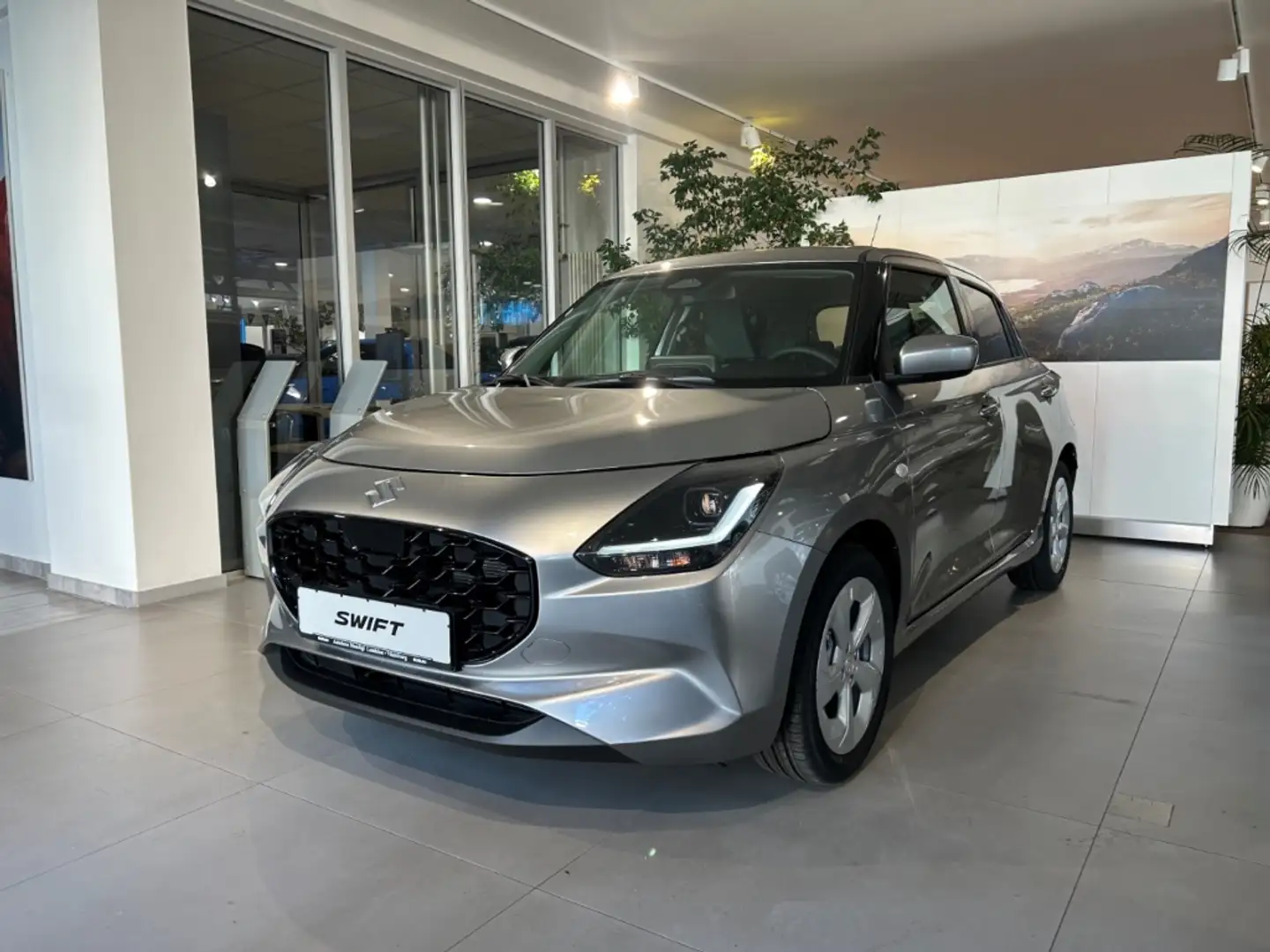 Suzuki Swift 1.2 Dualjet Comfort ACC/RFK/KEYLESS Argent - 1