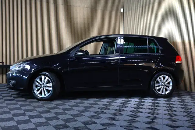 Volkswagen Golf view 11