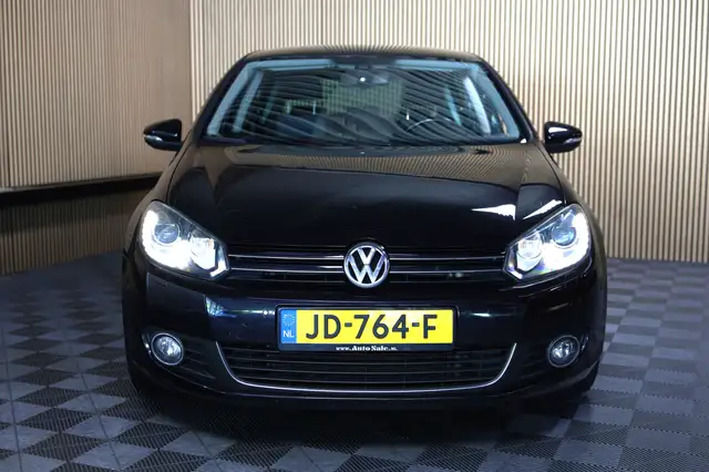 Volkswagen Golf view 9